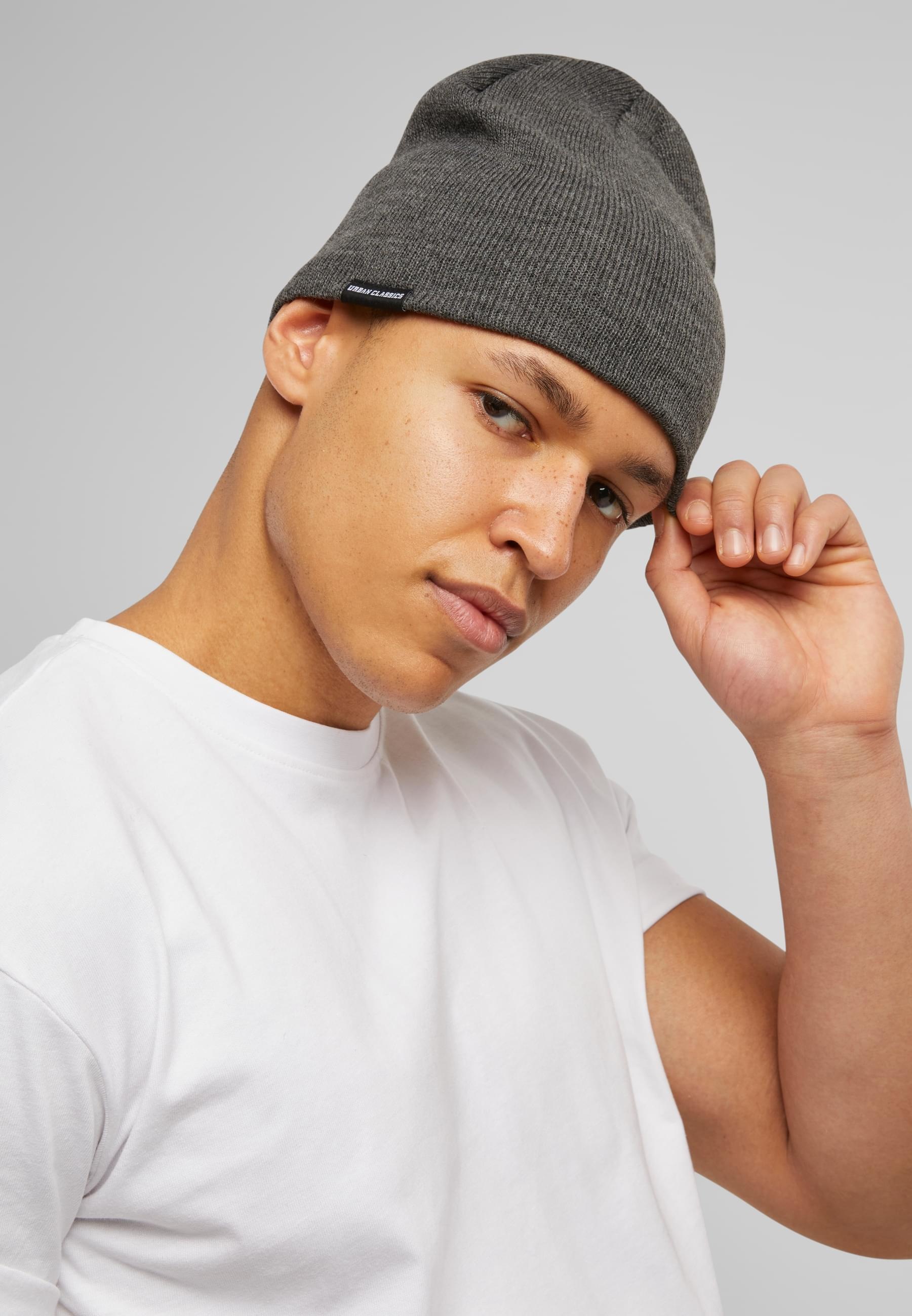 URBAN CLASSICS Beanie »Urban Classics Unisex Basic Beanie«, (1 St.)