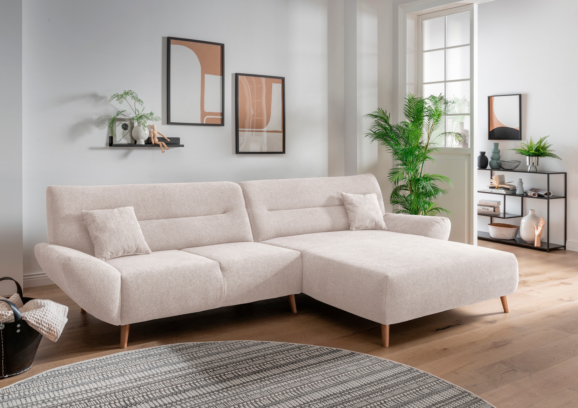 Home affaire Ecksofa "Drago, elegant und zeitlos, komfortabel, Holzfuß, L-Form, Breite 290cm" frei im Raum stellbar, inkl. 2 Zierkissen