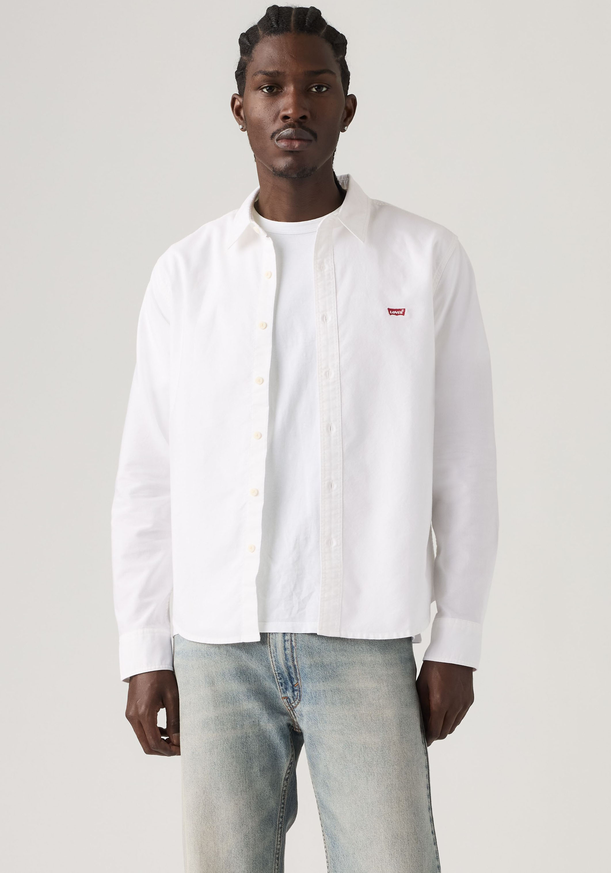 Levis Langarmhemd "CLS BATTERY HM SHIRT - STANDARD" mit abgerundetem Saum
