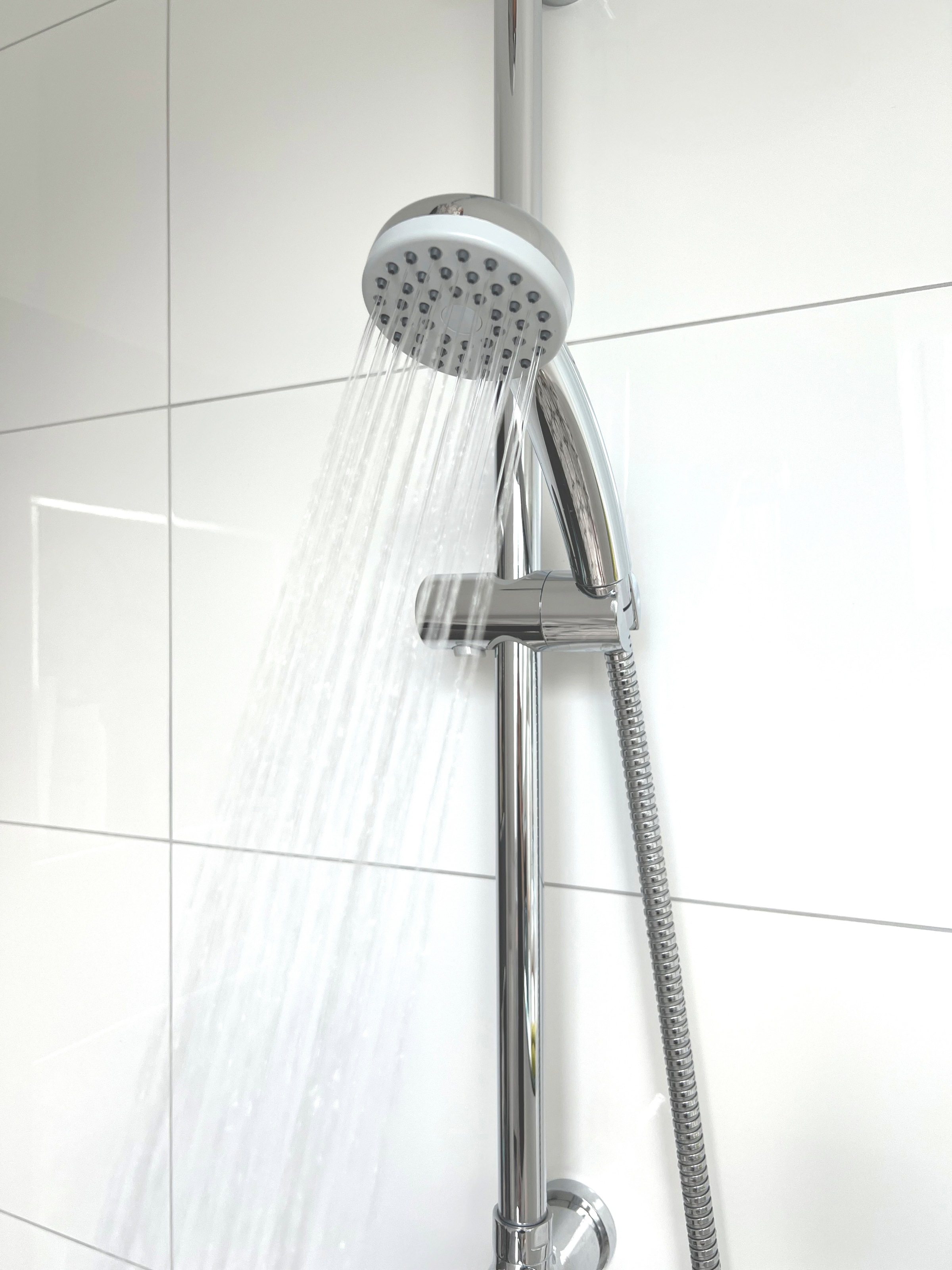 ADOB Handbrause »Design Lago N«, (1 tlg.), 1-strahlige, robust, ideal für Hotel, Krankenhaus, zu Hause