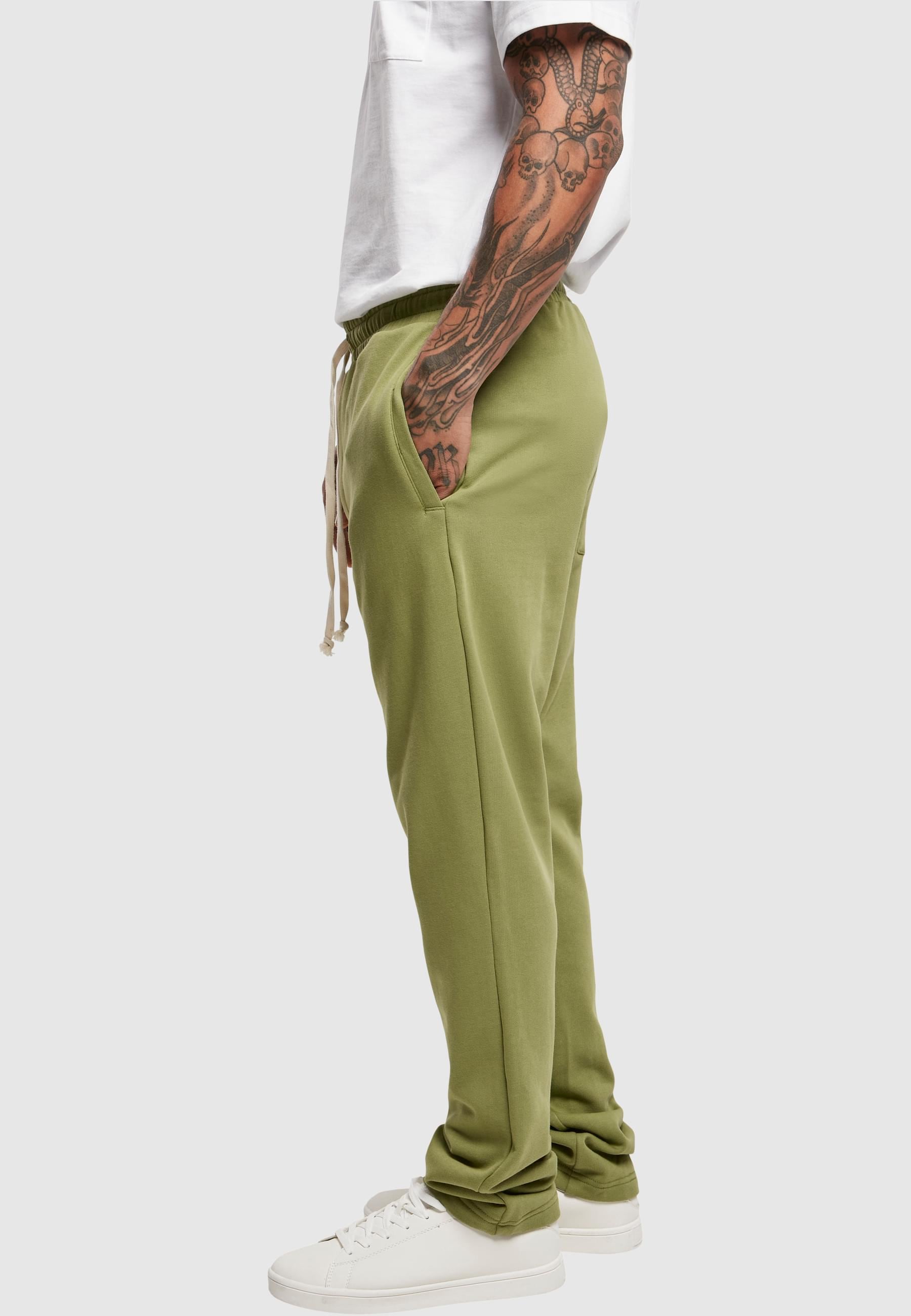 URBAN CLASSICS Jogginghose »Urban Classics Herren Organic Low Crotch Sweatpants«, (1 tlg.)