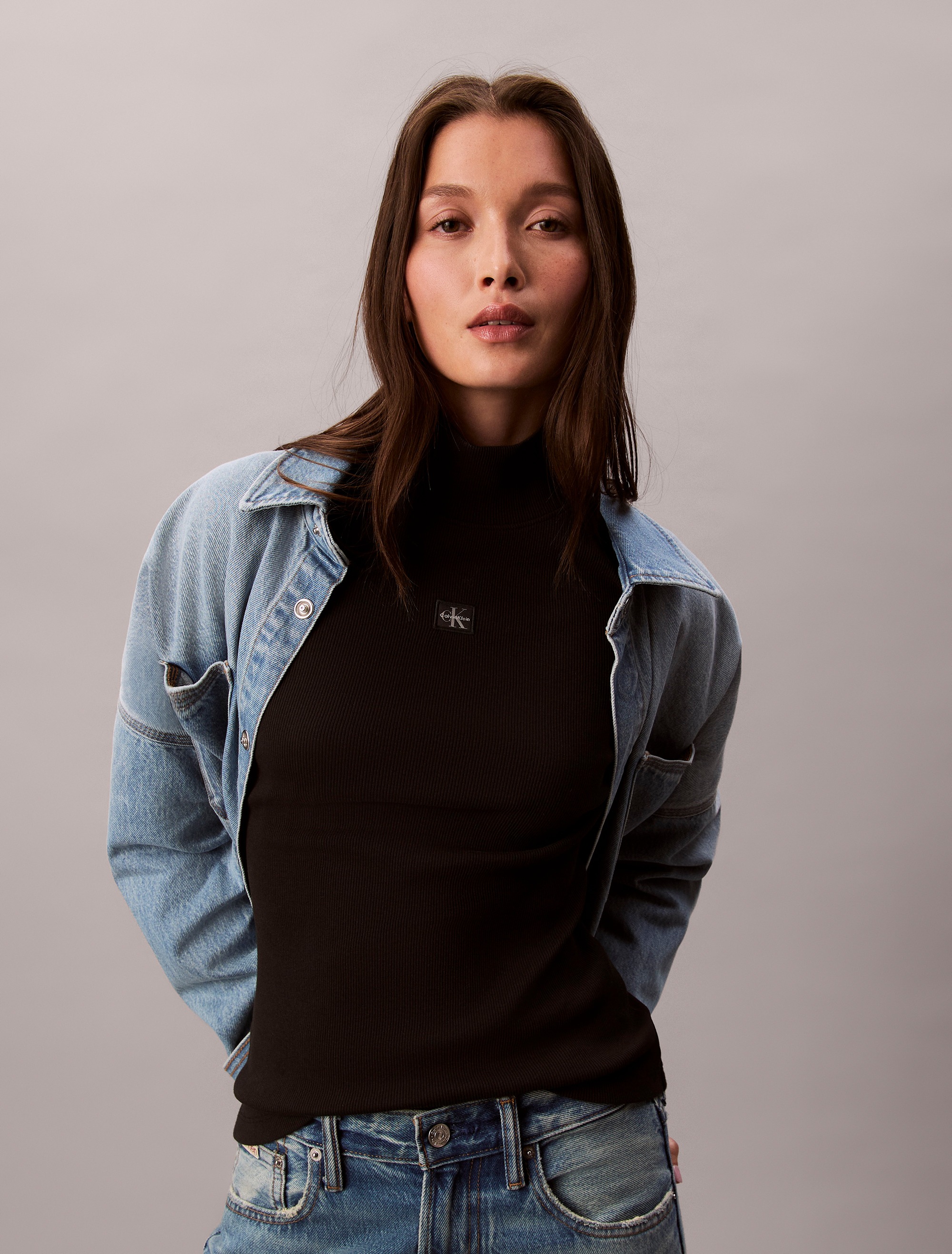 Calvin Klein Jeans Shirttop "LS WOVEN LABEL TURTLENECK", Mit Rundhalsaussch günstig online kaufen