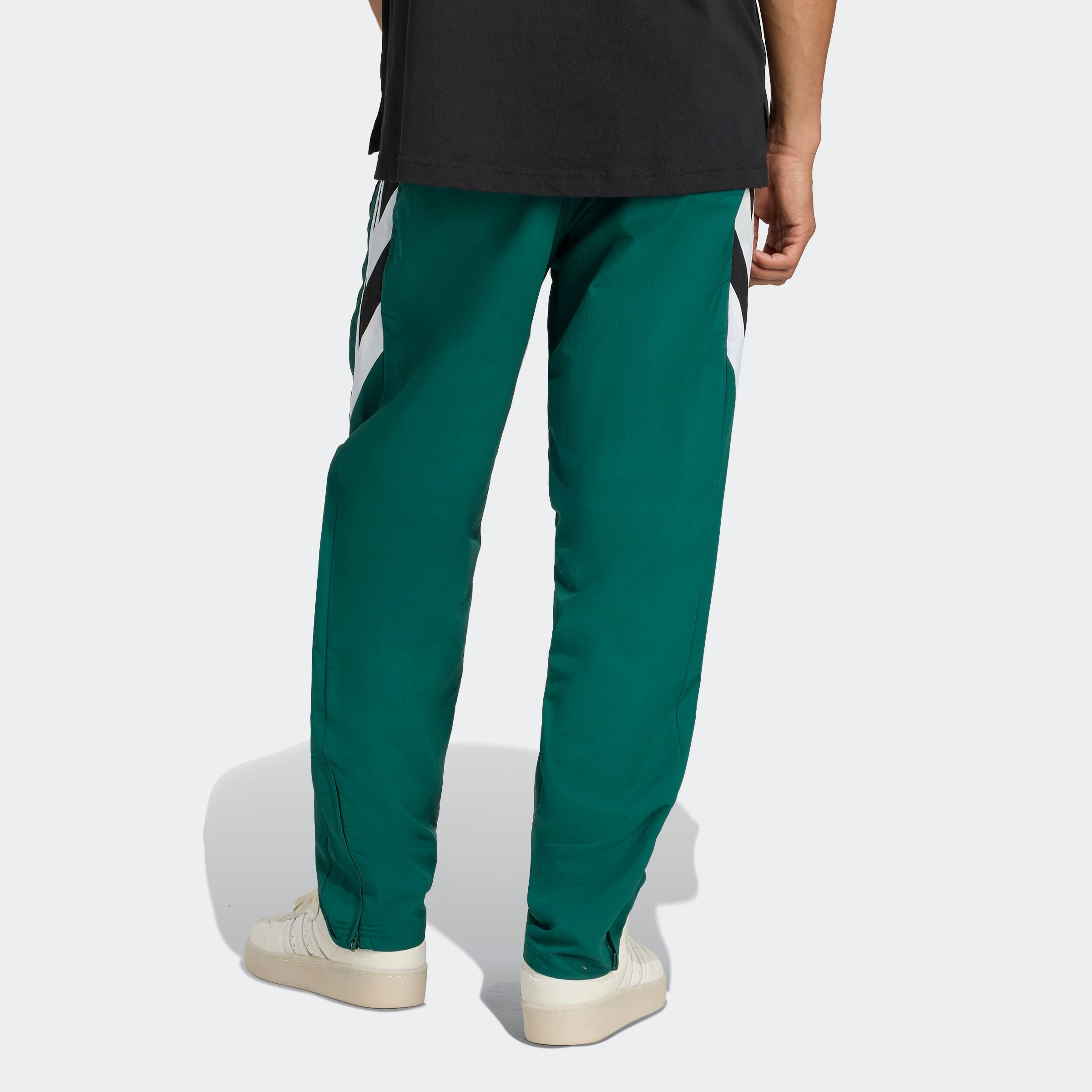 adidas Originals Sporthose "TRACK PANT" sportlicher Stil, aus leichtem gewe günstig online kaufen