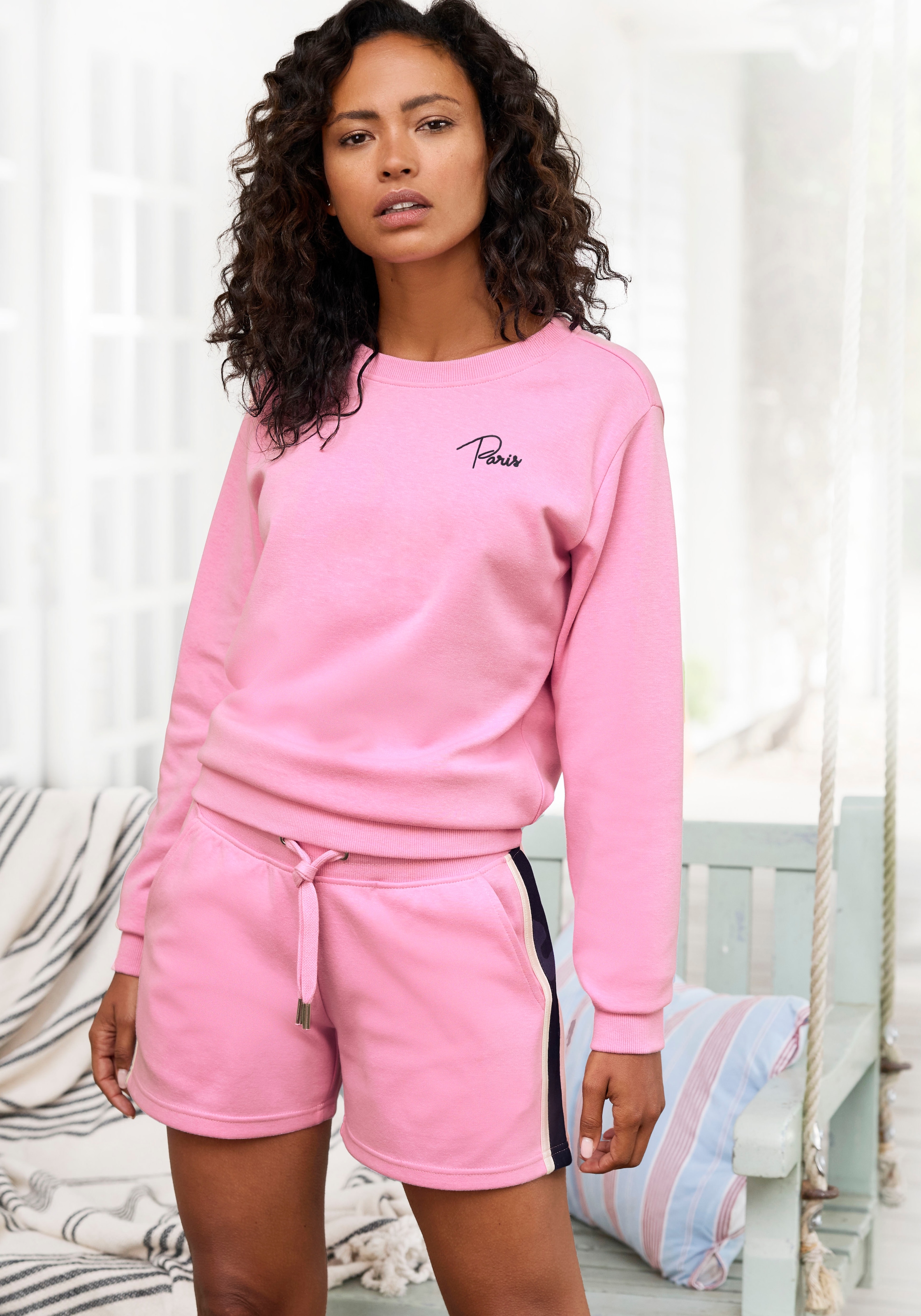 Vivance Sweatshirt, (1 tlg.), Sweatshirt mit Frontprint, Loungeanzug