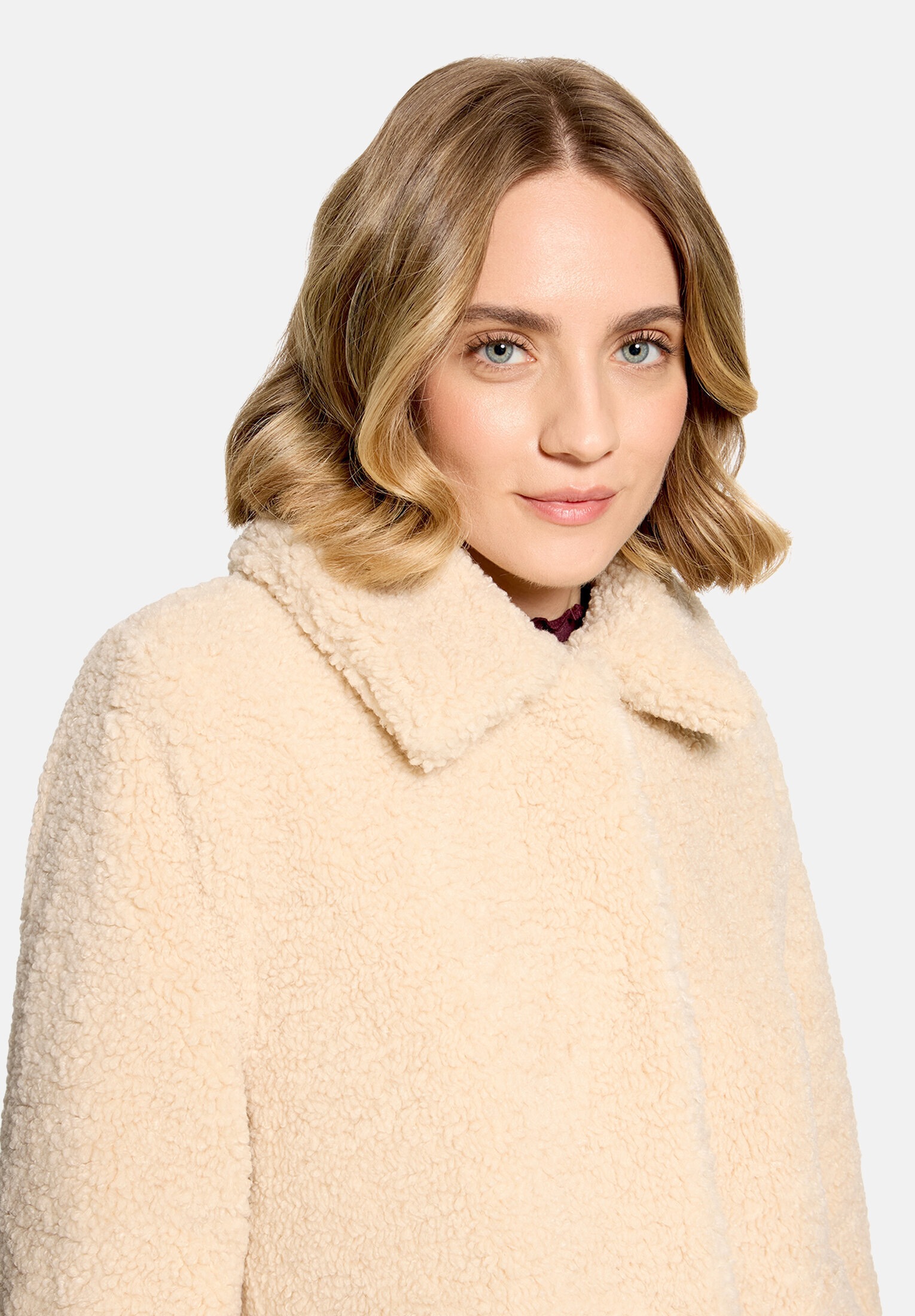 Cartoon Plüschjacke »Damen mit Kragen«
