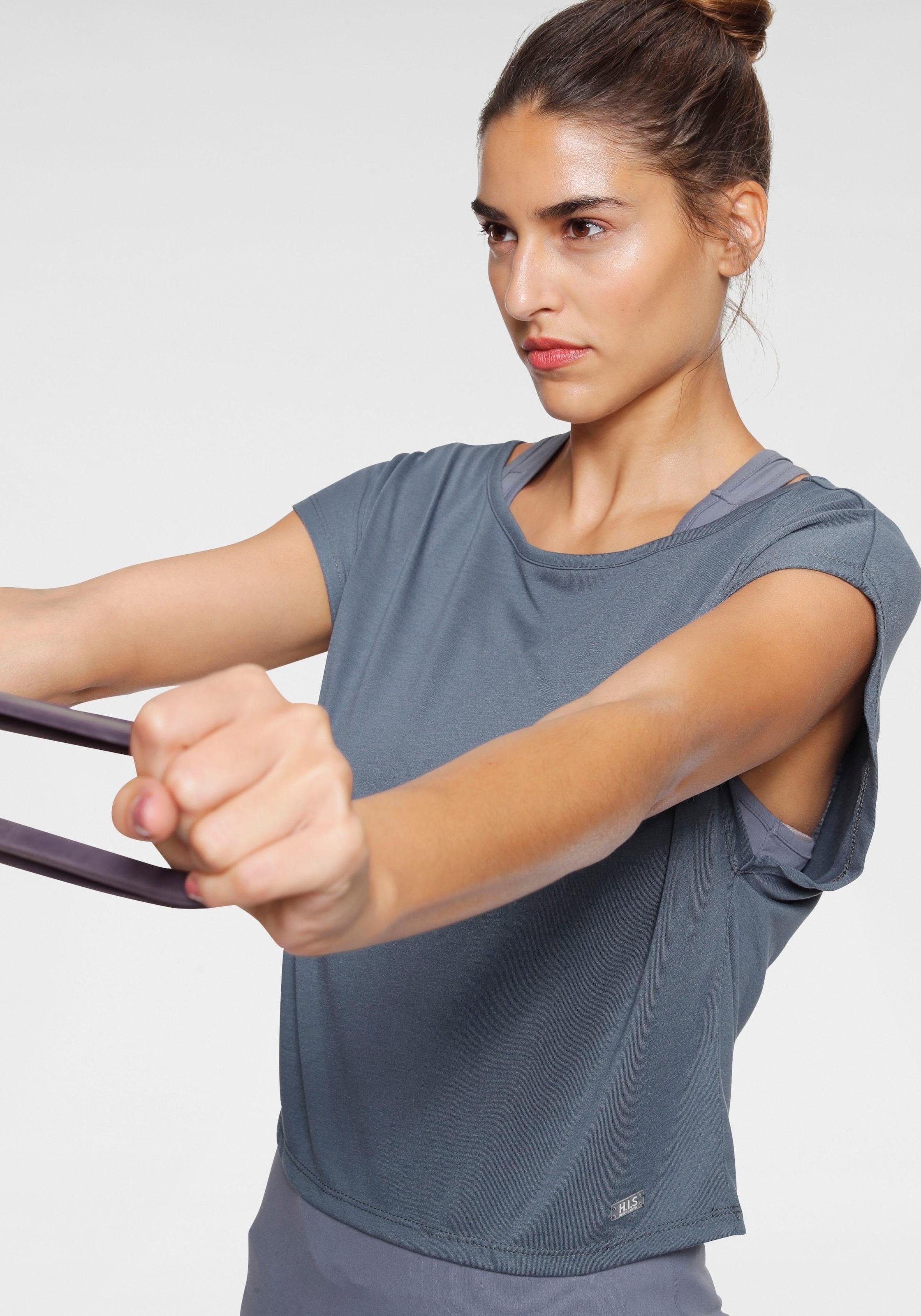 H.I.S Trainingsshirt »2-tlg. Set: Shirt & Top«, (Set), Kurzarm, Rundhals, aus Polyester und Viskose, mit stylischen Badges