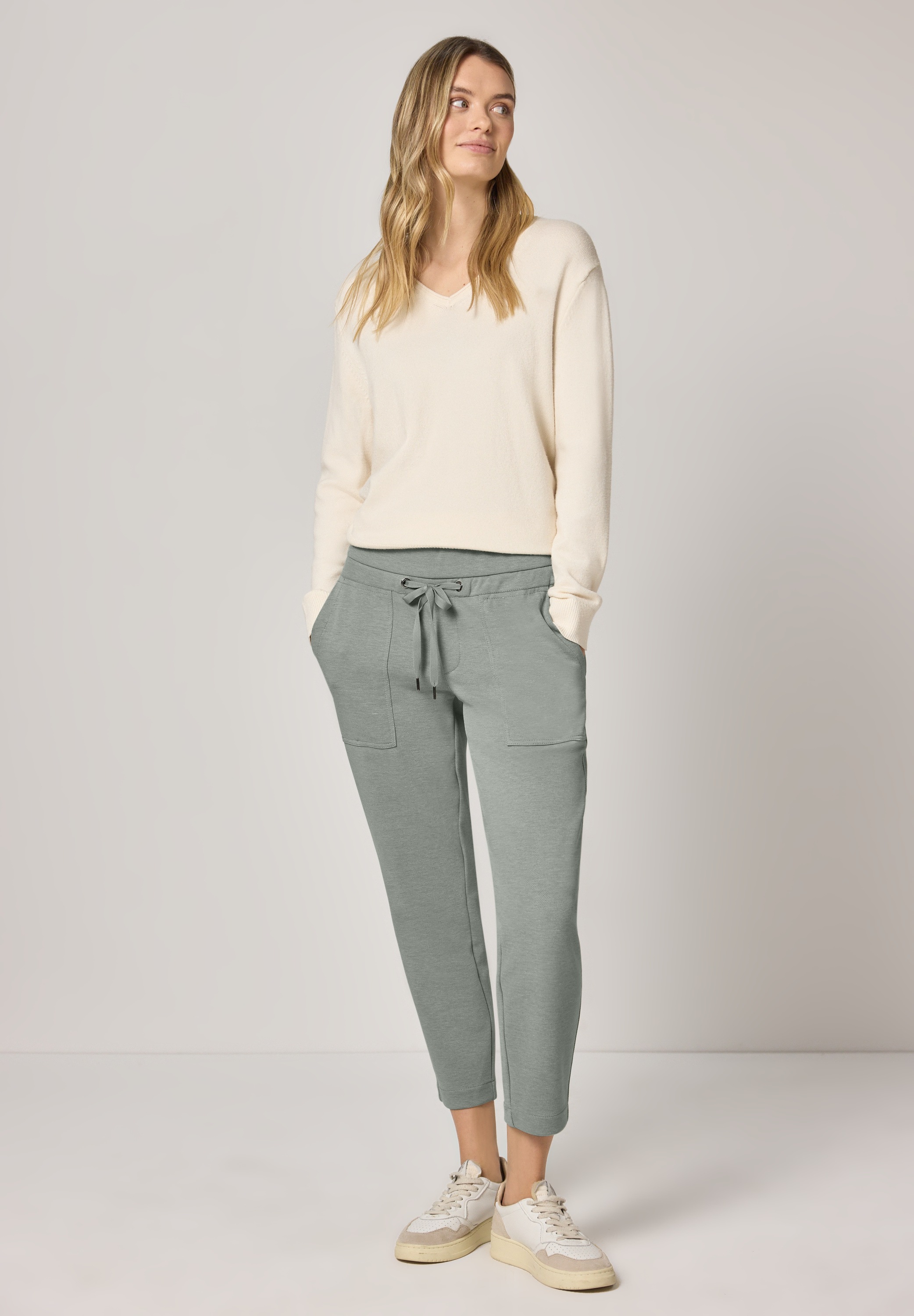 Stoffhose STREET ONE, Damen, Gr. 40, Länge 28, schwarz mint grün, Stoff, 50% Polyester, 46% Baumwolle, 4% Elasthan, unifarben, loose fit knöchelfrei, Hosen Stoffhose, im Loose Fit 2