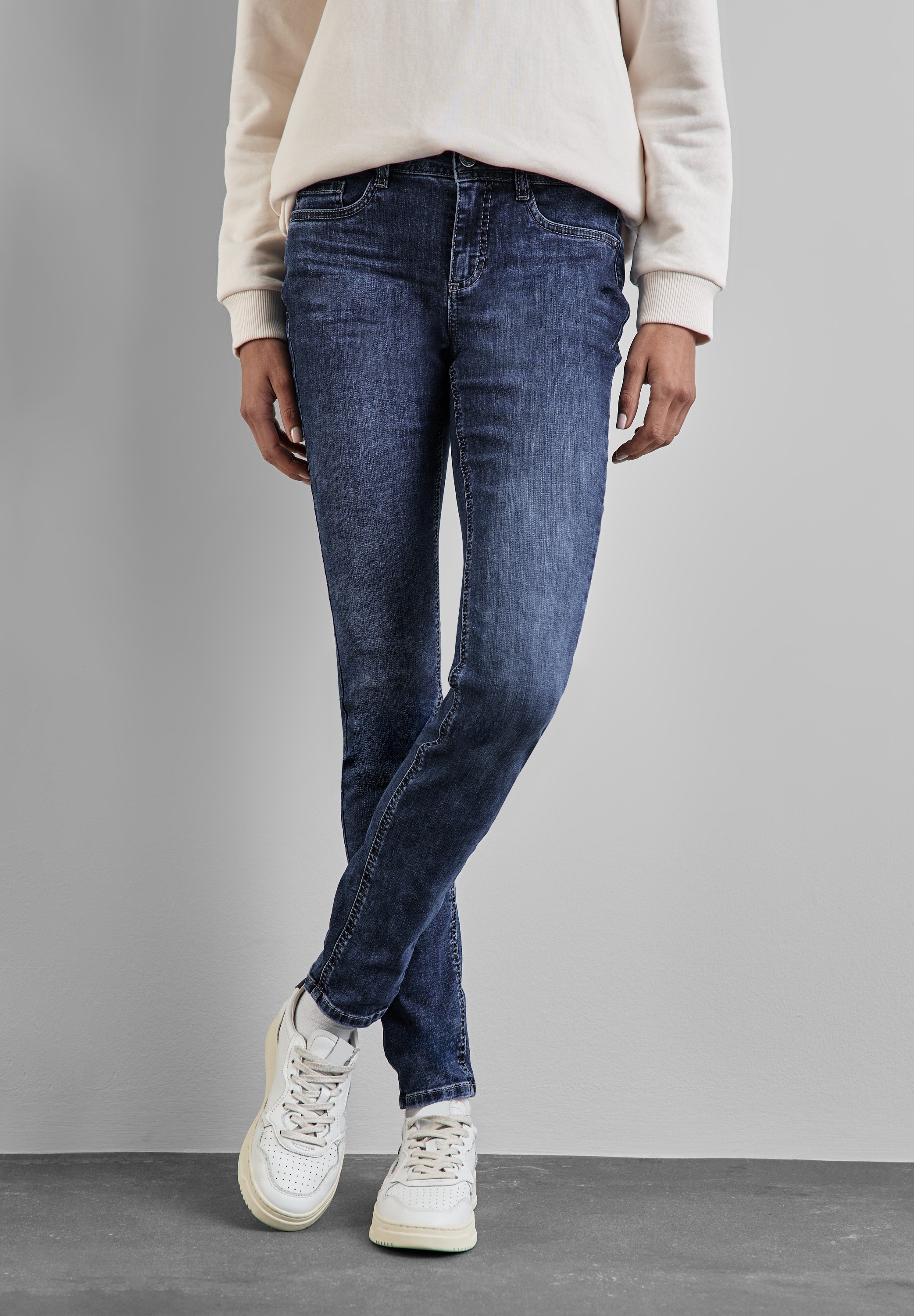 STREET ONE Gerade Jeans, 4-Pocket Style günstig online kaufen