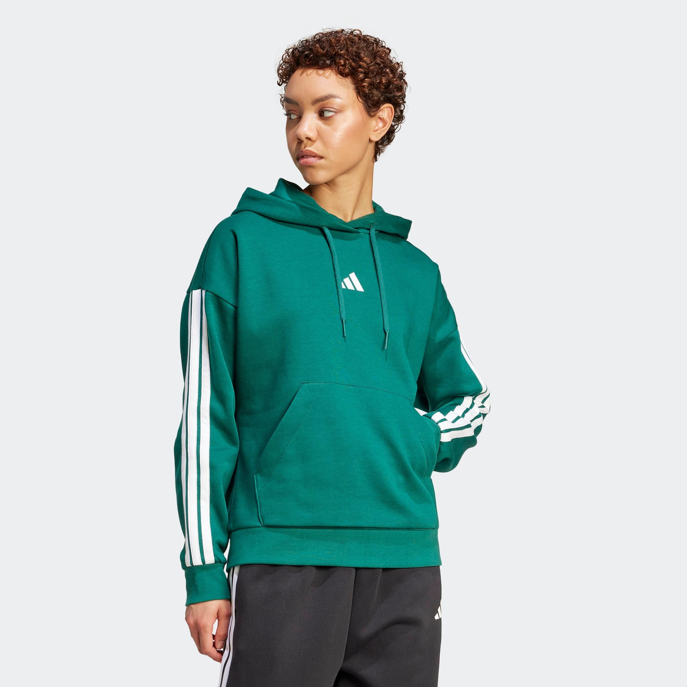 adidas Sportswear Kapuzensweatshirt "ESSENTIALS 3-STREIFEN FLEECE-HOODIE", mit Kapuze, aus superweichem Fleece, in normaler Länge