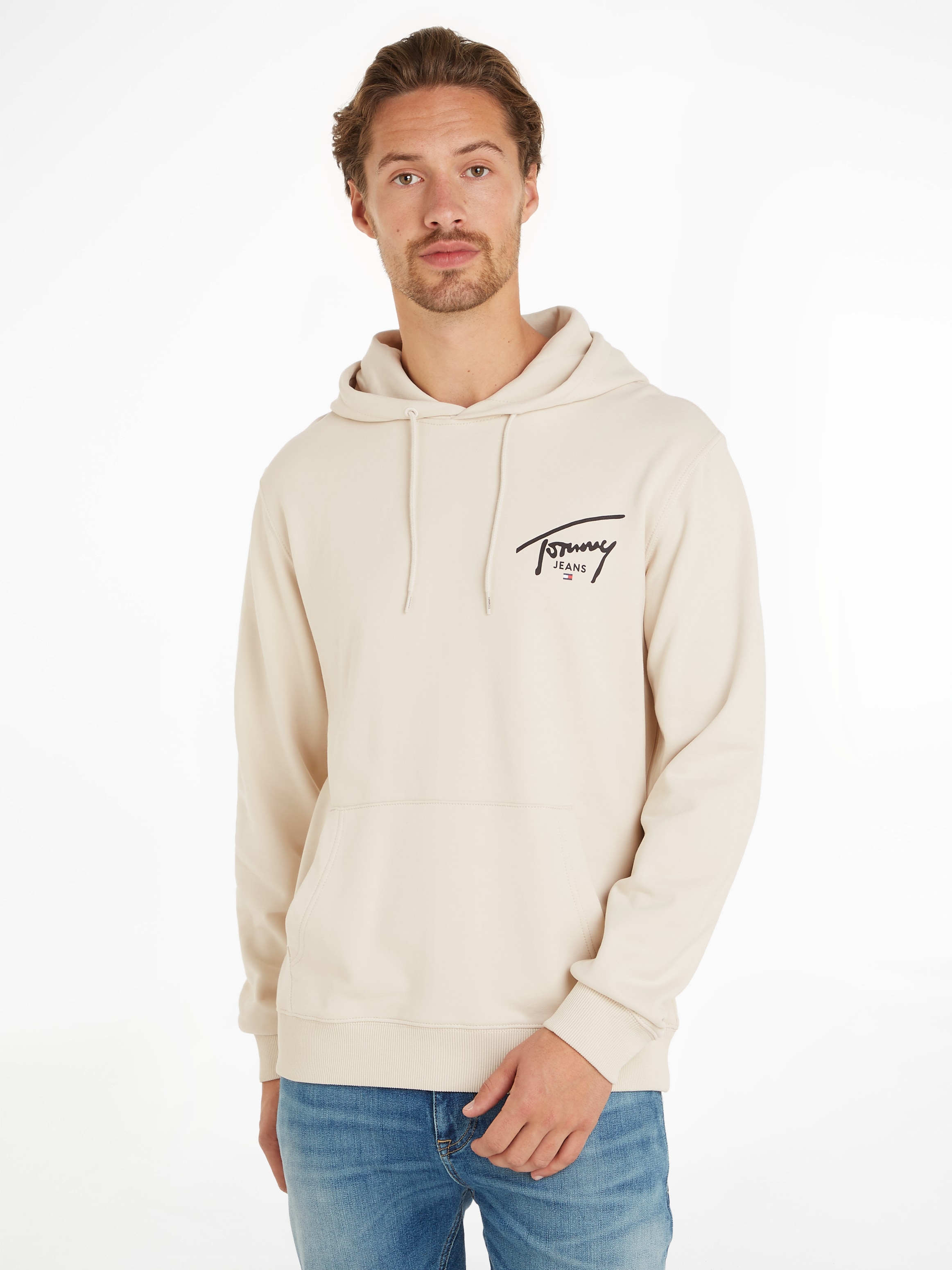 Tommy Jeans Kapuzensweatshirt »TJM REG ENTRY GRAPHIC HOODIE EXT«, mit Logoschriftzug