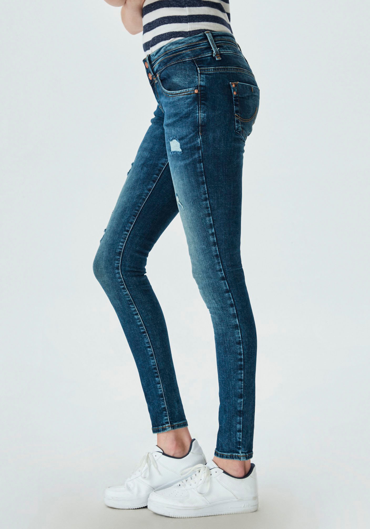 Günstige Originalware LTB Skinny-fit-Jeans »Julita X«, niedriger und | BAUR mit bestellen extra-engem Stretch-Anteil Bein, Leibhöhe