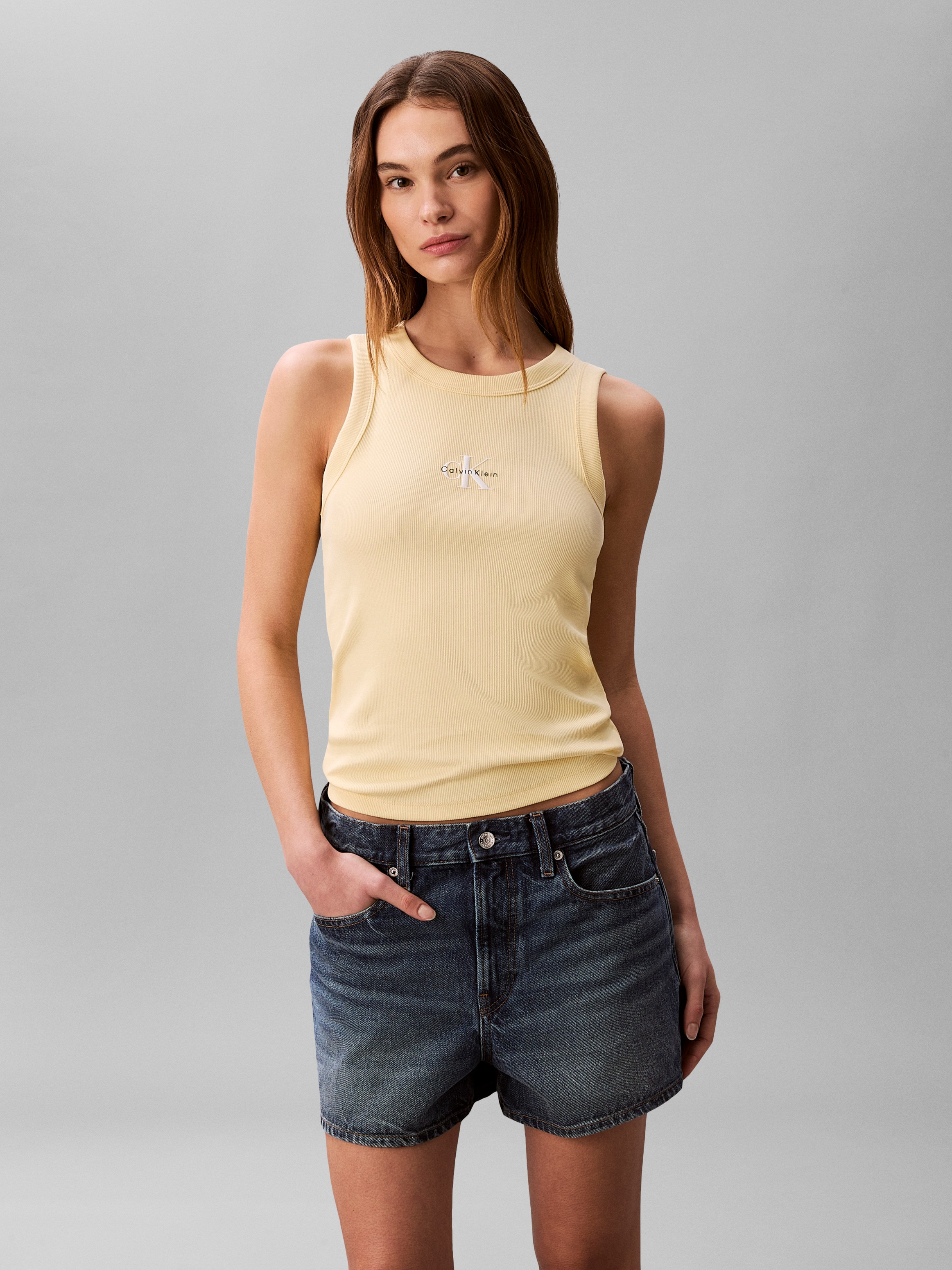 Calvin Klein Jeans Tanktop »MONOGRAM RIB TANK« Figurbetonte Passform mit Rundhalsausschnitt