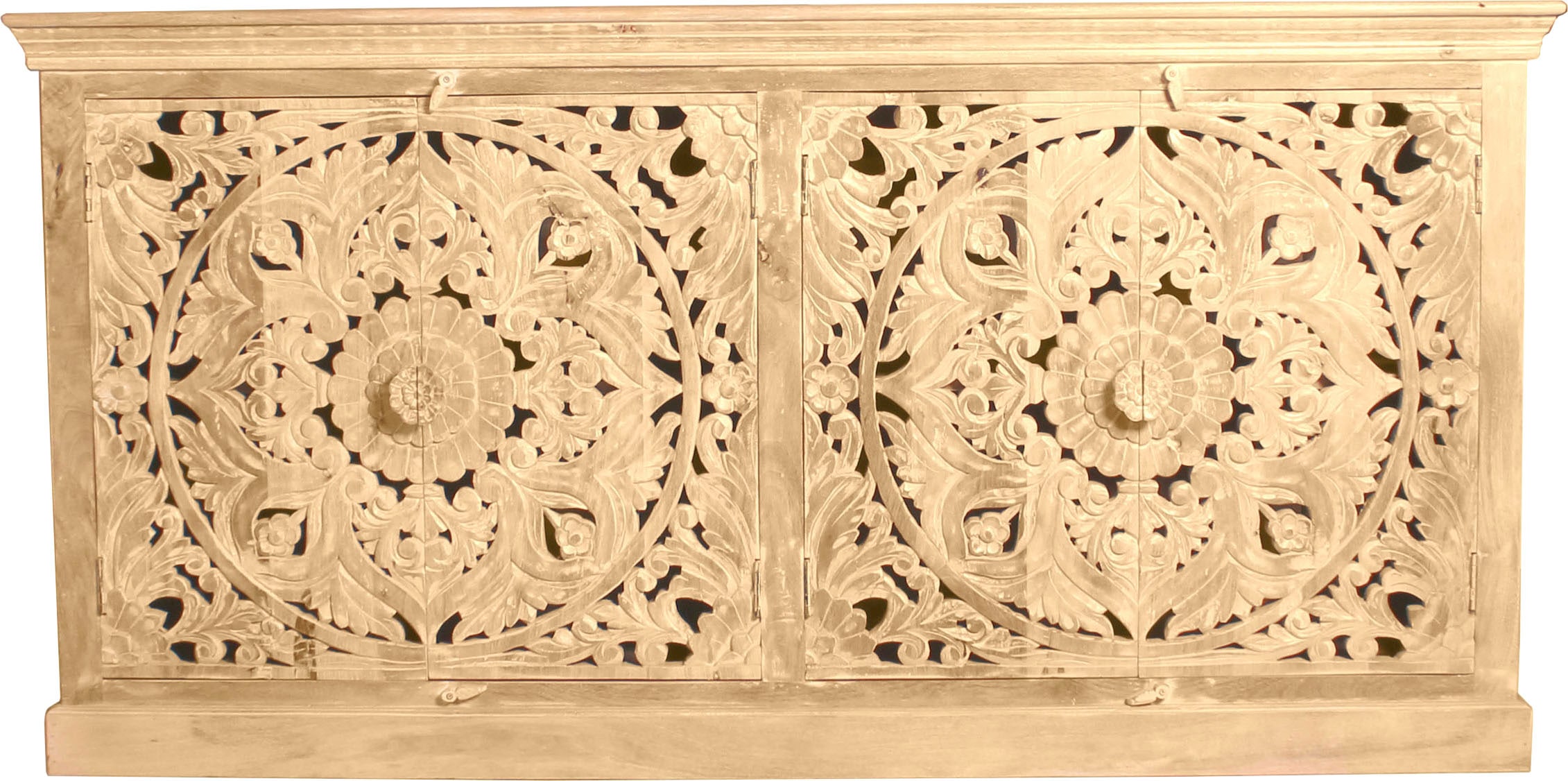 SIT Sideboard "Grosseto aus Mangoholz mit 4 Türen und aufwändigen Schnitzereien" Massives Sideboard im orientalischen Stil mit großzügigem Stauraum