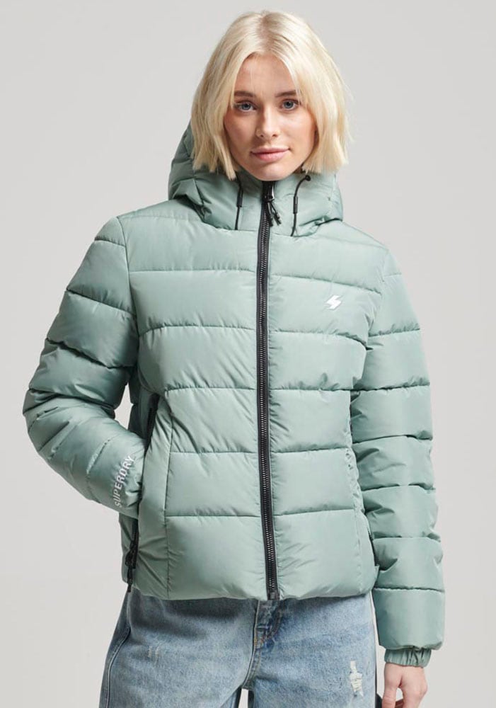 Superdry Steppjacke "HOODED SPIRIT SPORTS PUFFER", mit Kapuze, aus wasserabweisendem Material