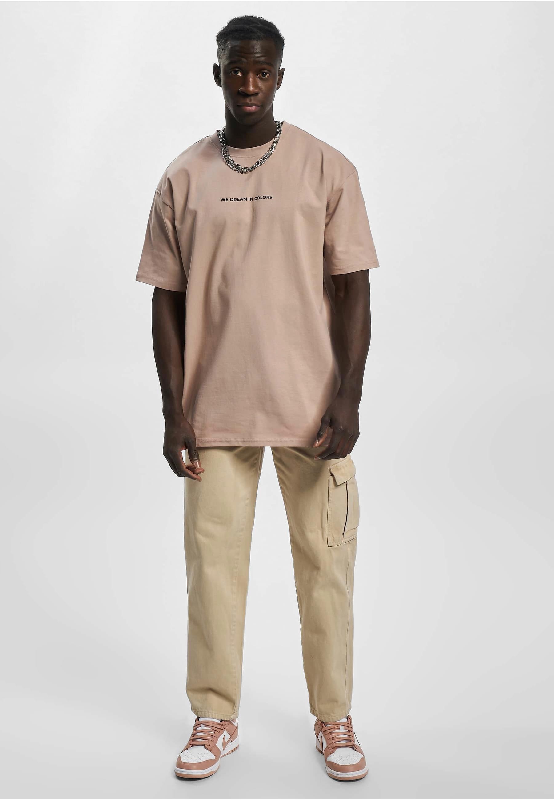 Upscale by Mister Tee Kurzarmshirt »Upscale by Mister Tee Unisex We Dream in Colors Oversize Tee«, (1 tlg.)