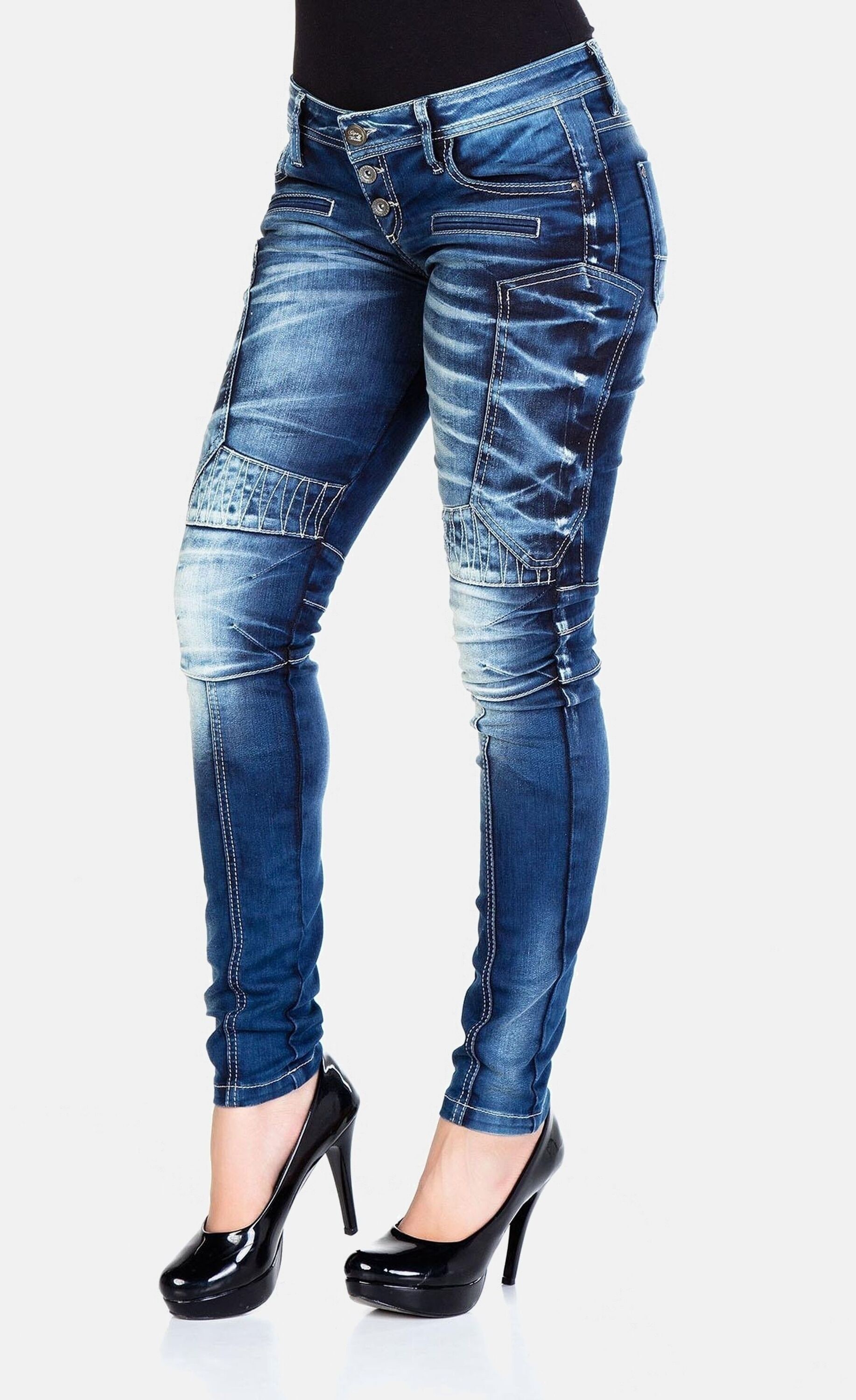 Cipo & Baxx Skinny-fit-Jeans »Jeans«, mit Knopfleiste und Ziernähten, WD-255