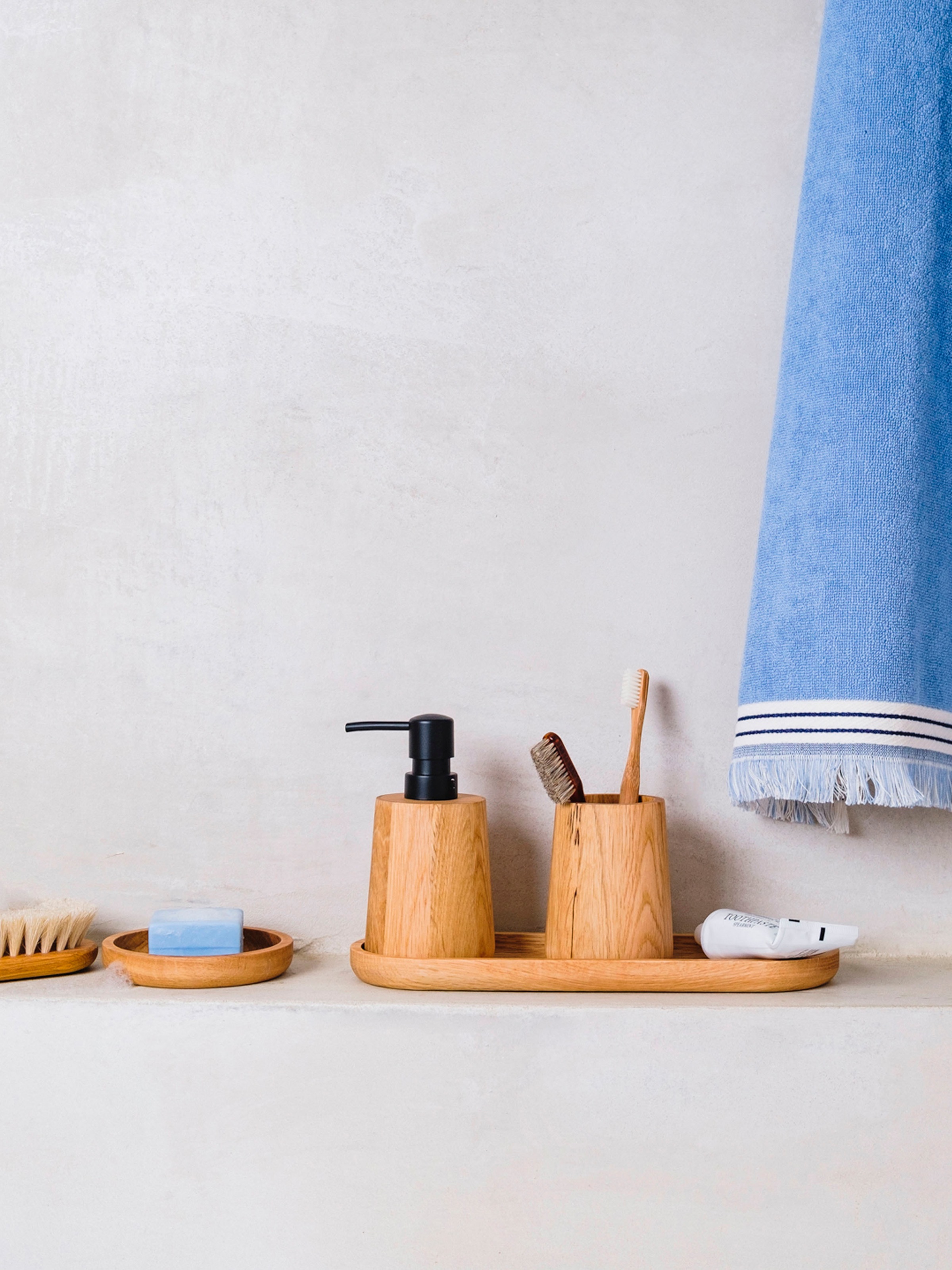 Möve Reinigungsbürste "OAK" aus Holz günstig online kaufen