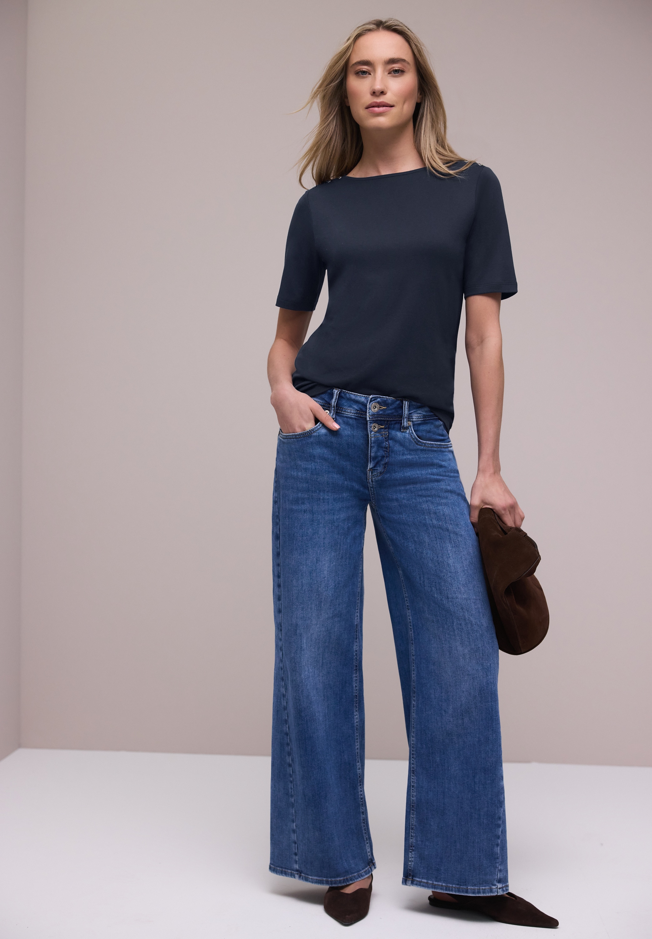 STREET ONE Kurzarmshirt mit Knopfdetail