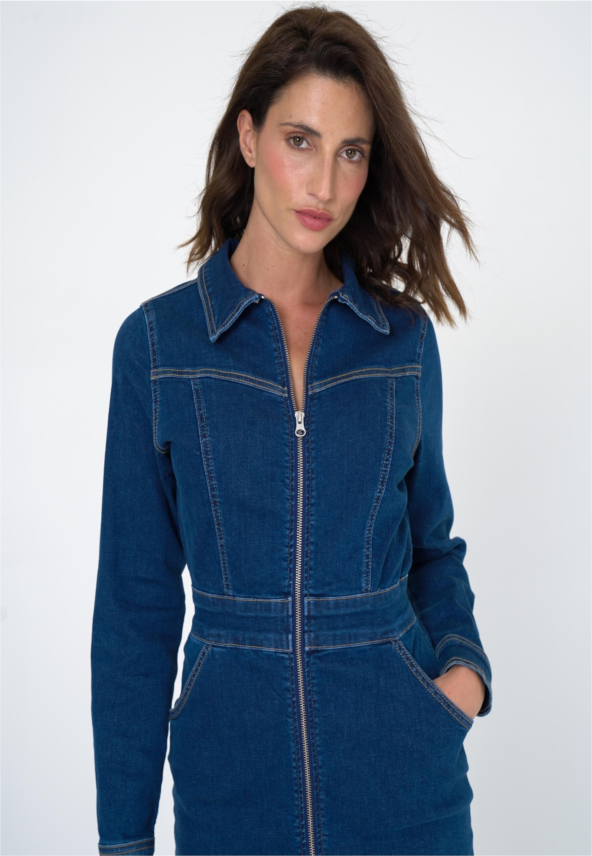 freshlions Jerseykleid »Carla«, in angesagter Jeans-Optik