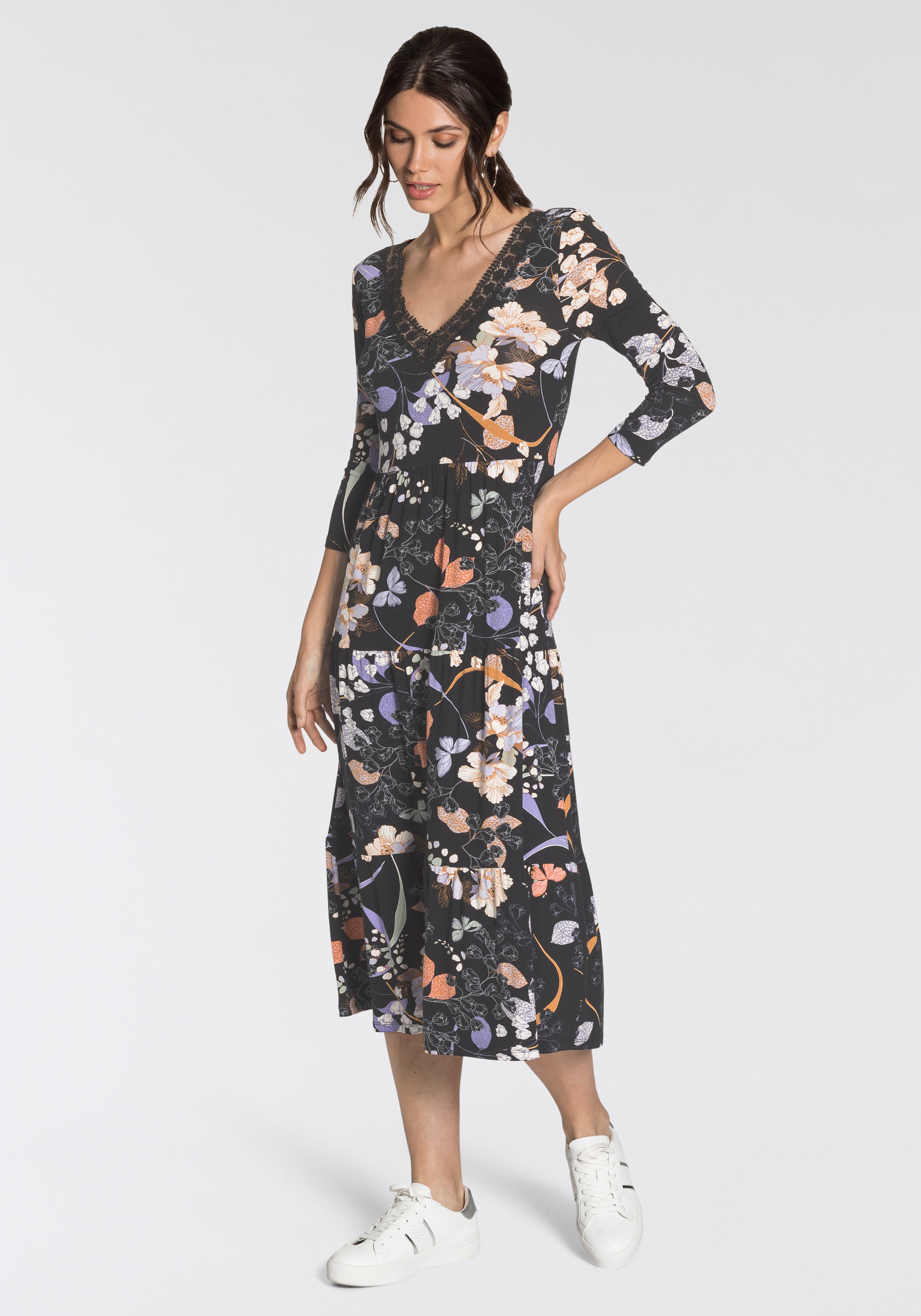 Melrose Maxikleid mit Spitzenbordüre