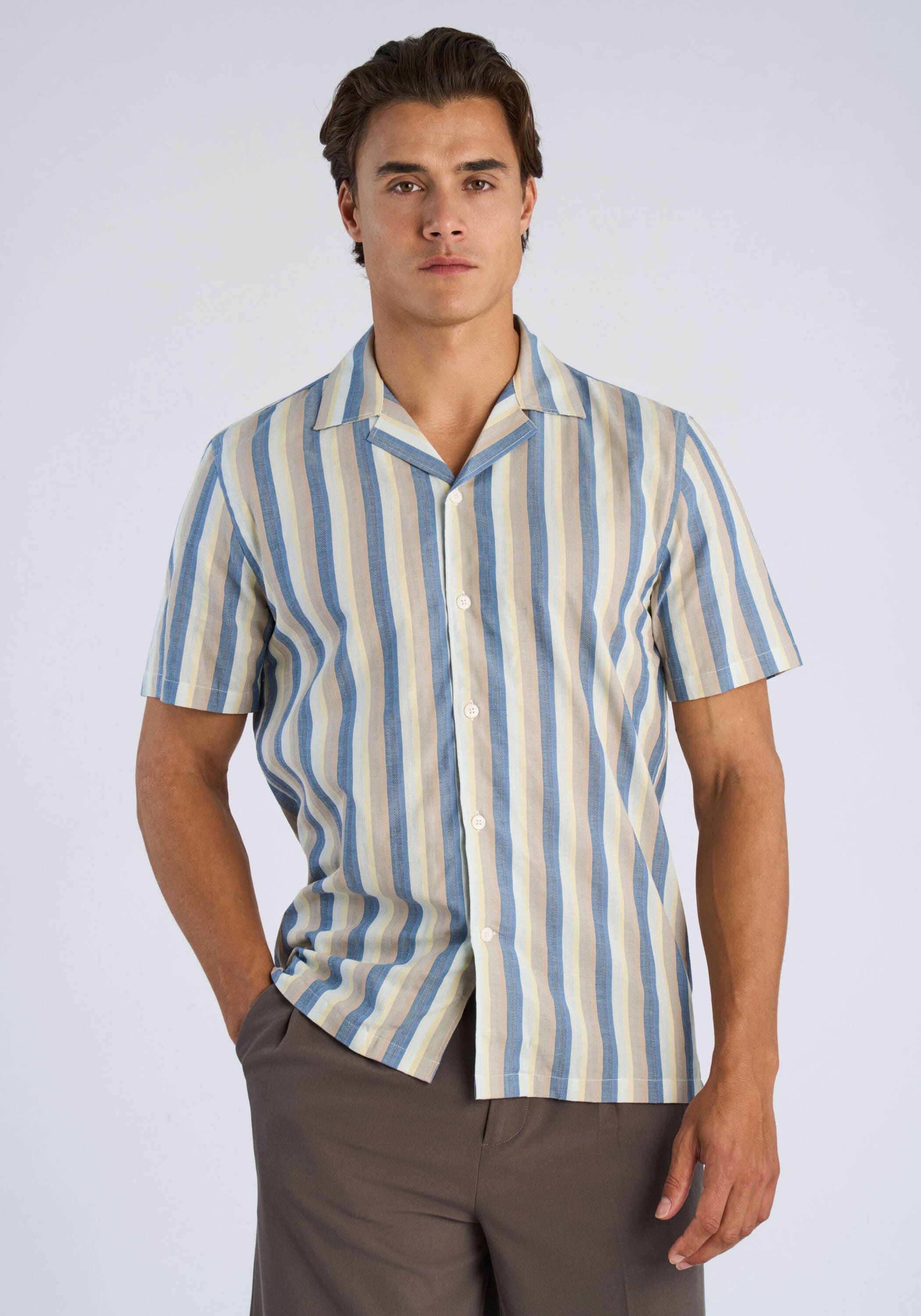 LINDBERGH Kurzarmhemd "Freizeithemd (Kurzarm) Relaxed Fit"