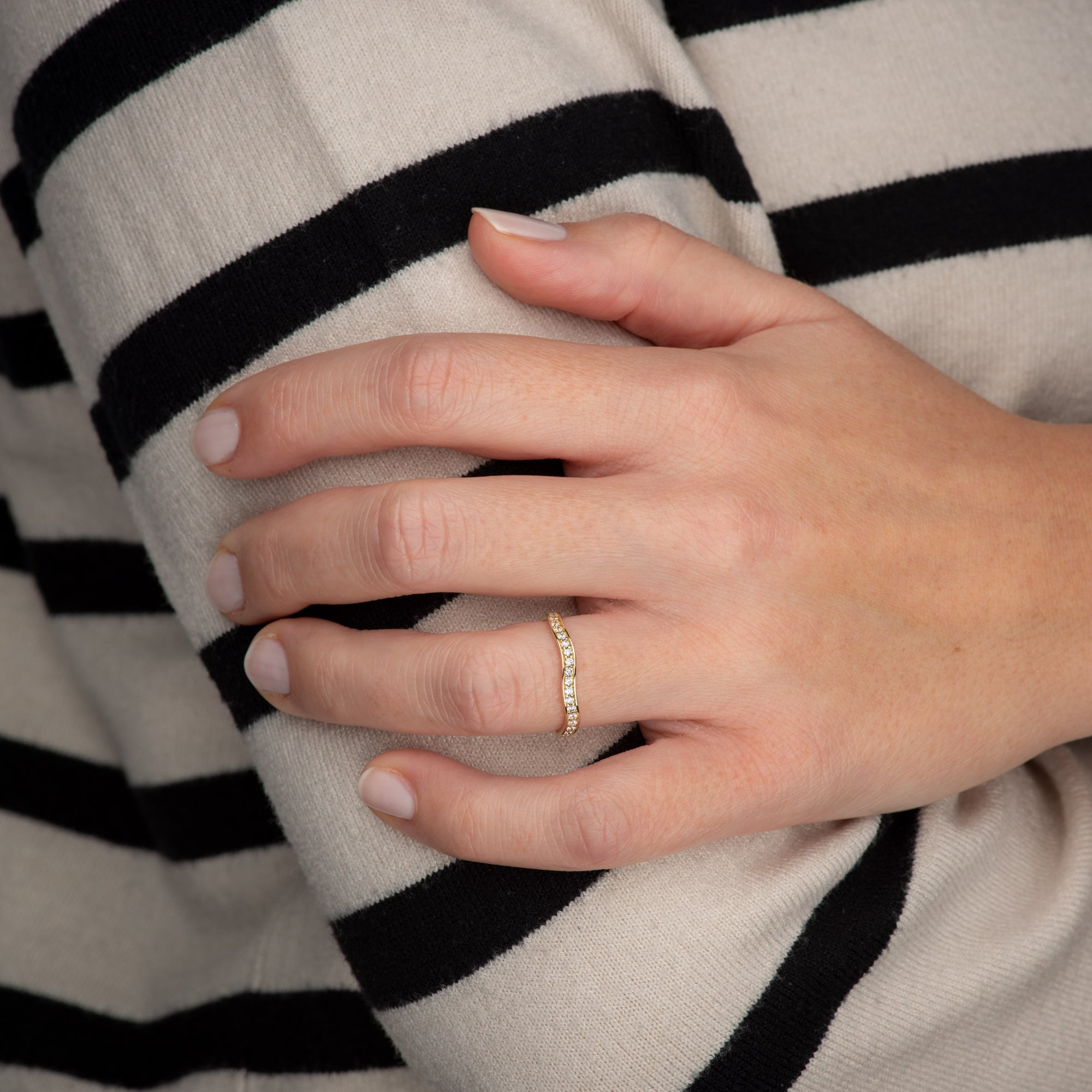 Orolino Fingerring »333/- Gelbgold glanz synth. Zirkonia«