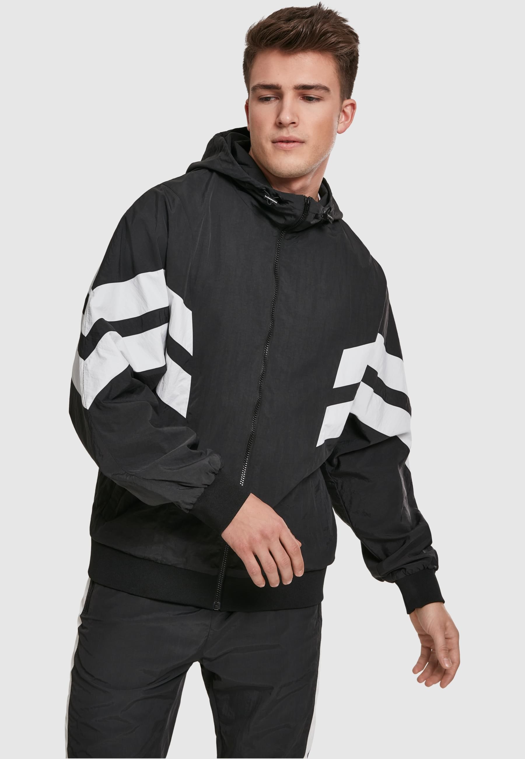 URBAN CLASSICS Allwetterjacke »Urban Classics Herren Crinkle Panel Track Jacket«, (1 St.), mit Kapuze