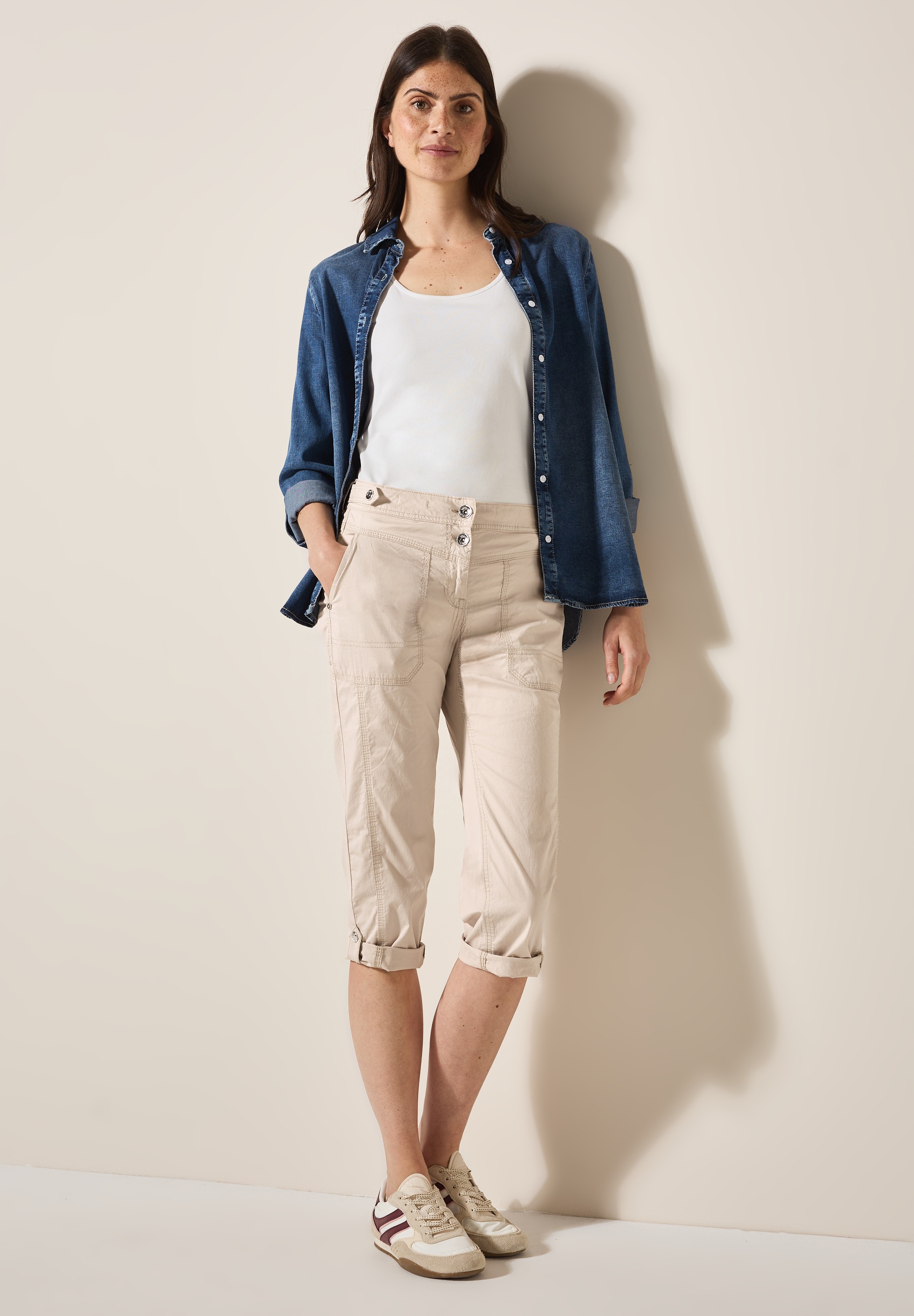 Thumbnail - Cecil Caprihose "Style New York" Sommerhose mit Knopfdetails am Bund