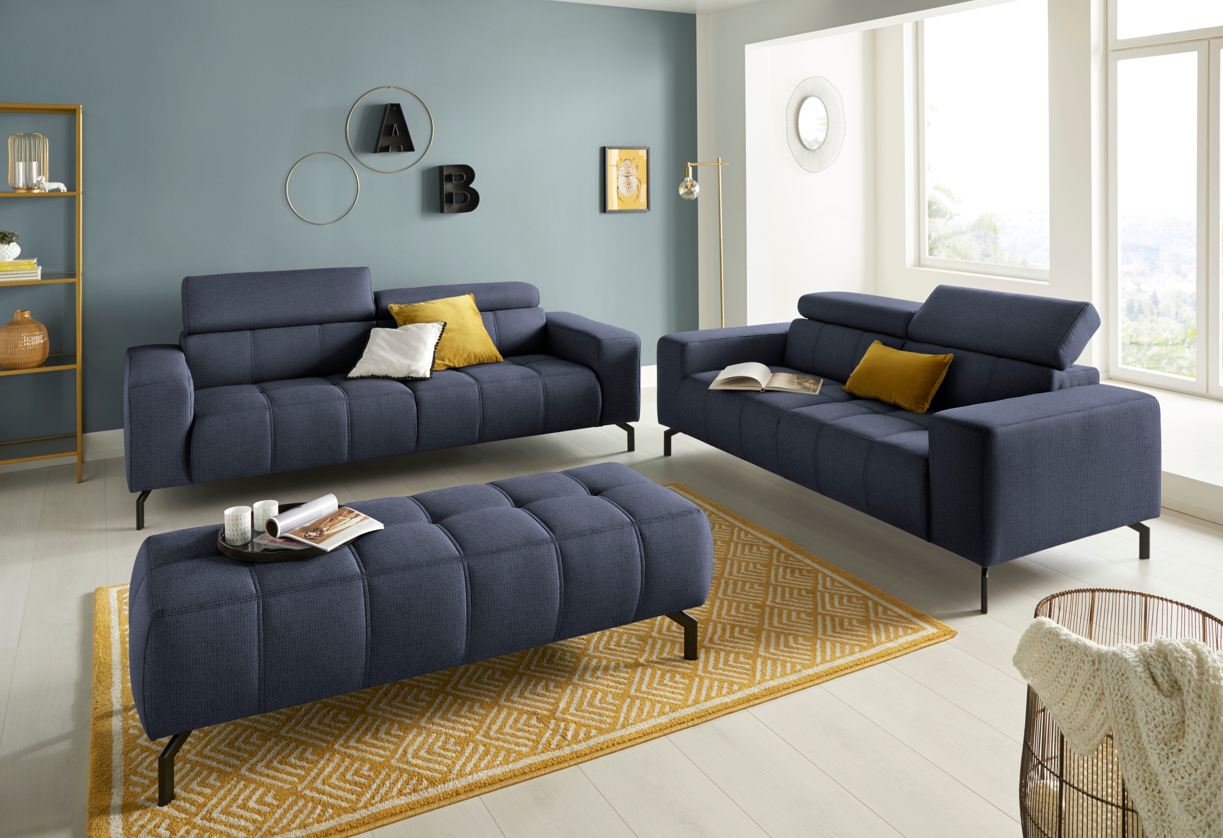 DOMO collection 2-Sitzer »Cunelli zeitlos und elegant, moderne Sitznähte als Designelement,«, wahlweise mit 6-fach verstellbaren Kopfteilen, fester Sitzkomfort