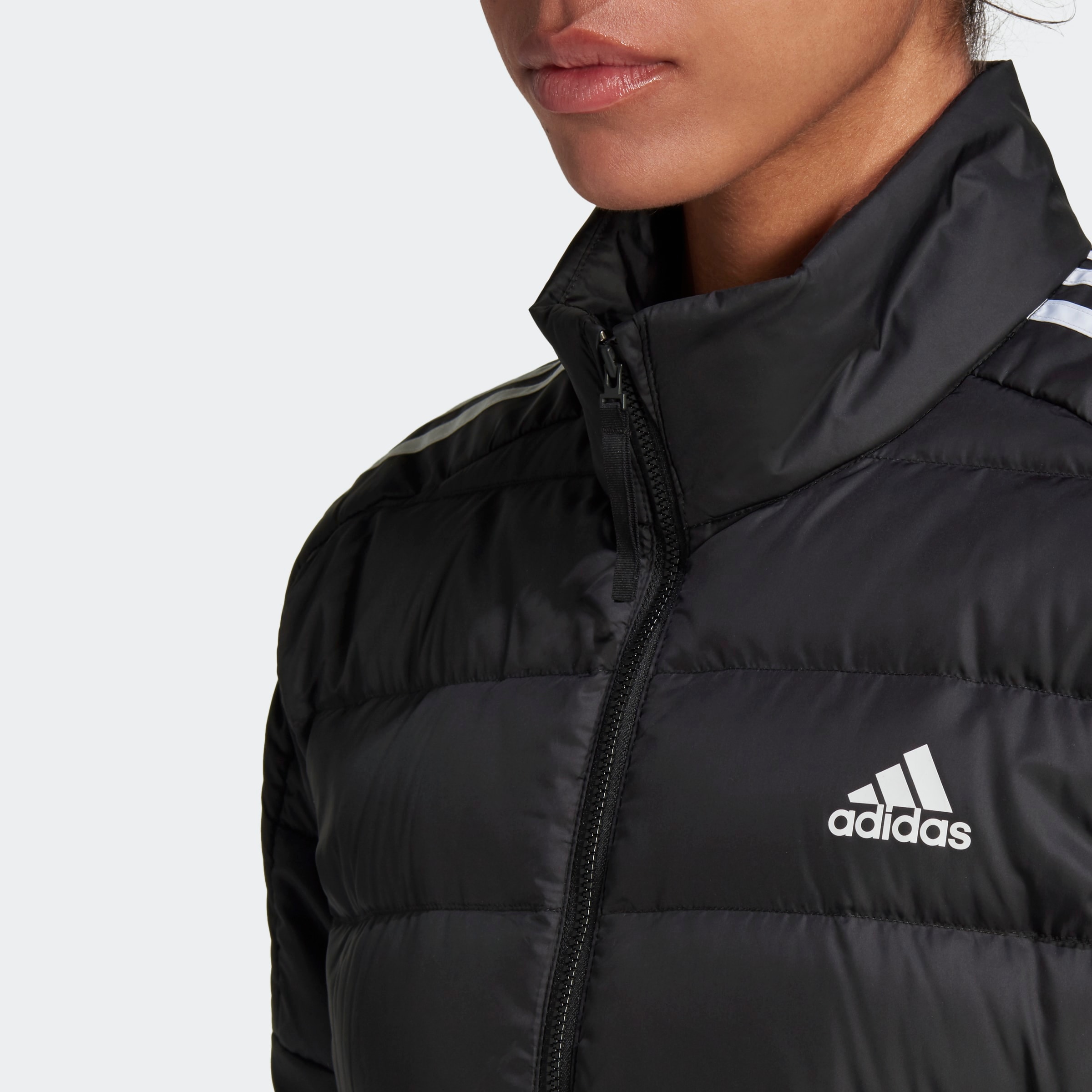 adidas Sportswear Outdoorjacke »ESSENTIALS DAUNENJACKE«, ohne Kapuze