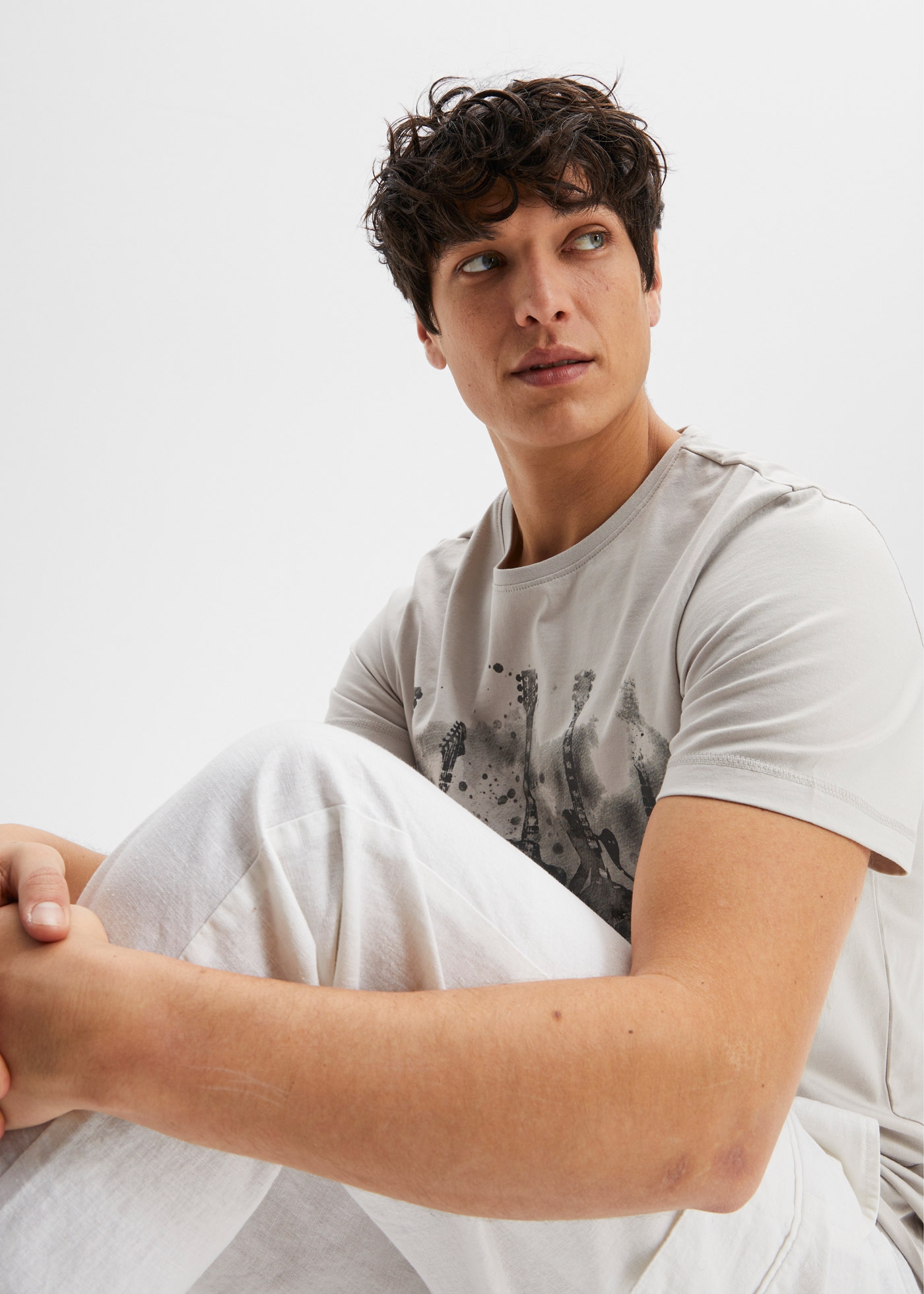 bonprix T-Shirt mit Frontprint