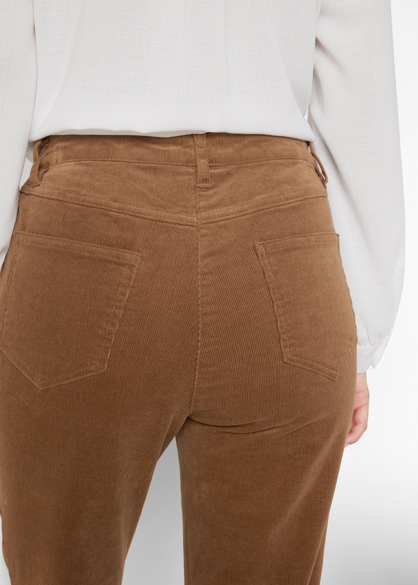 Thumbnail - bonprix Cordhose "Stretch-Cordhose, Straight" aus Stretch-Material, Slim Fit, mit Eingrifftaschen