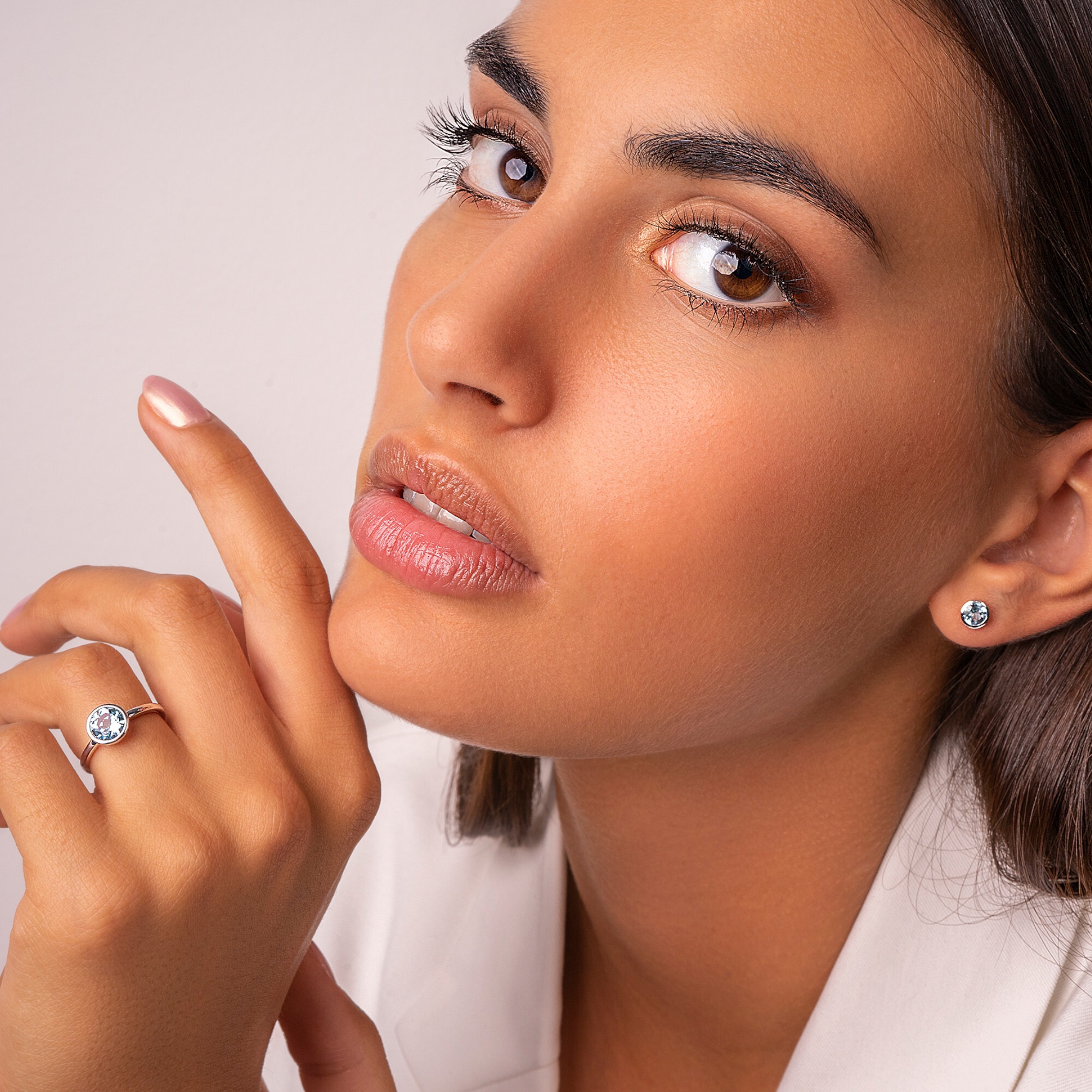 Paar Ohrhänger ONE ELEMENT "Blau Topas Zarge Ohrringe Ohrstecker aus 333 Weißgold", silber, Ohrringe, Damen, Damen, Gold Weißgold 333, Gold, Weißgold 333, Modern & klar – ein Stück für zeitlose Looks 2
