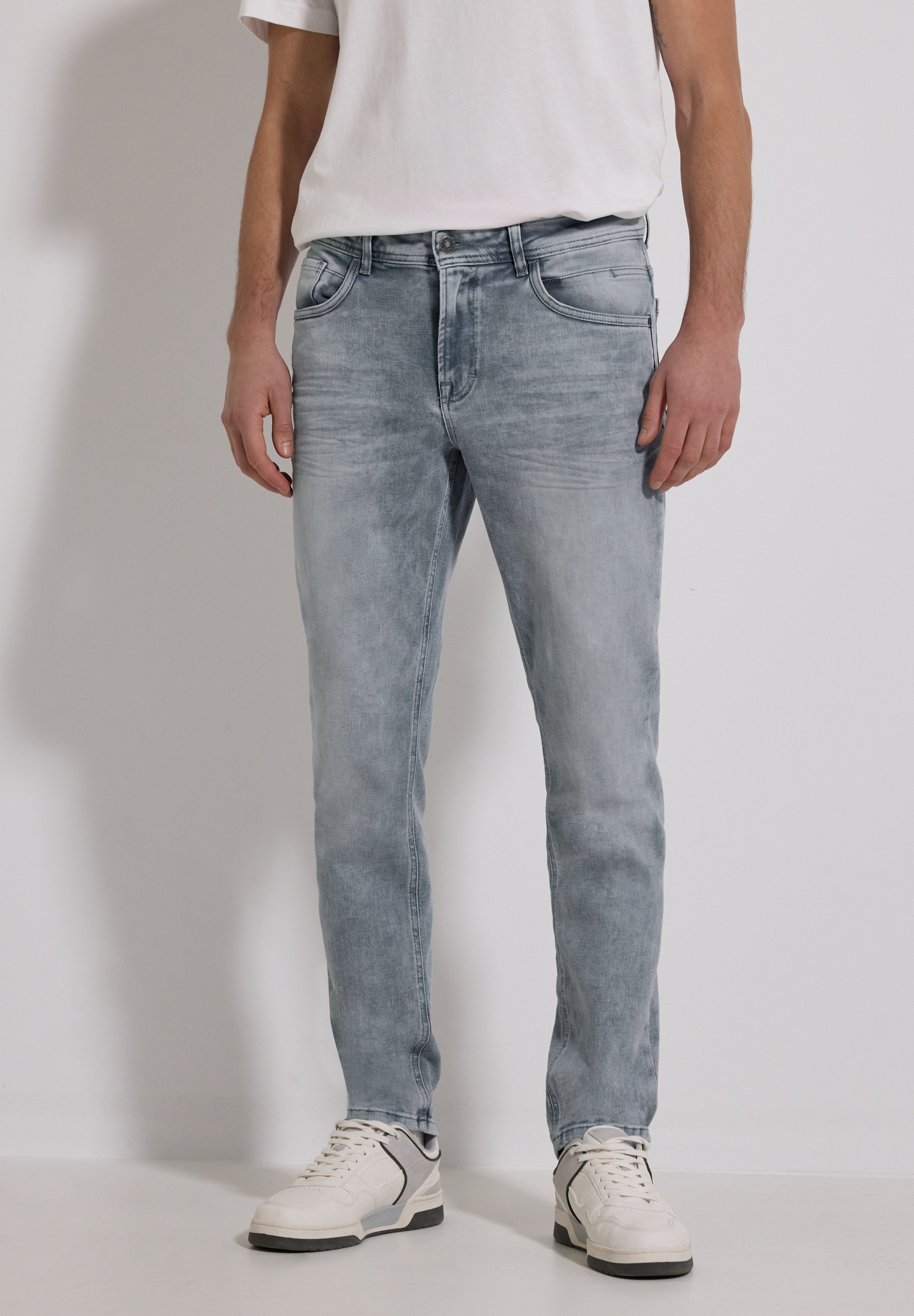 STREET ONE MEN Slim-fit-Jeans Middle Waist günstig online kaufen