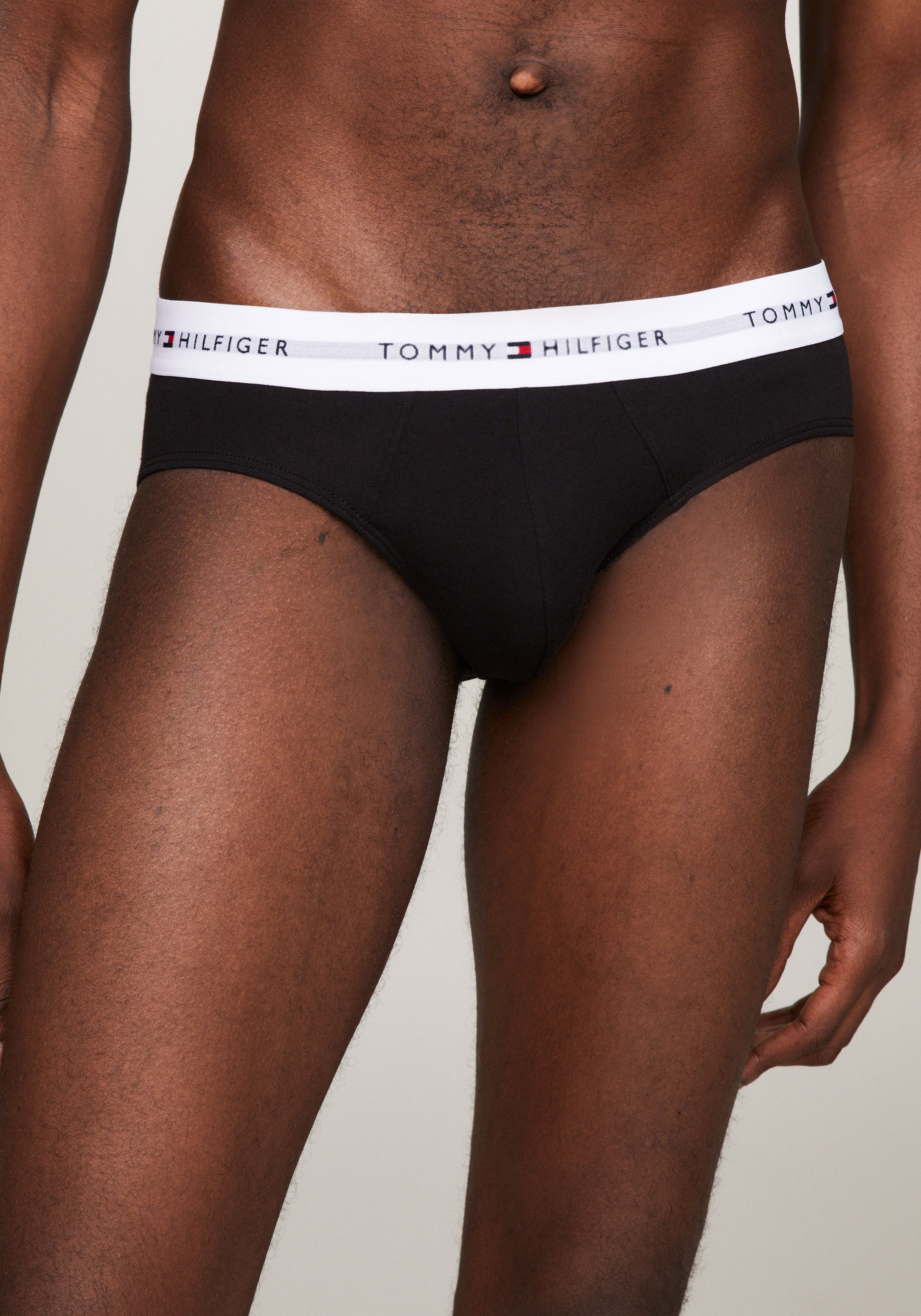 Tommy Hilfiger Underwear Slip "5P BRIEF", 5 Stk. mit kontrastfarbenem Logob günstig online kaufen