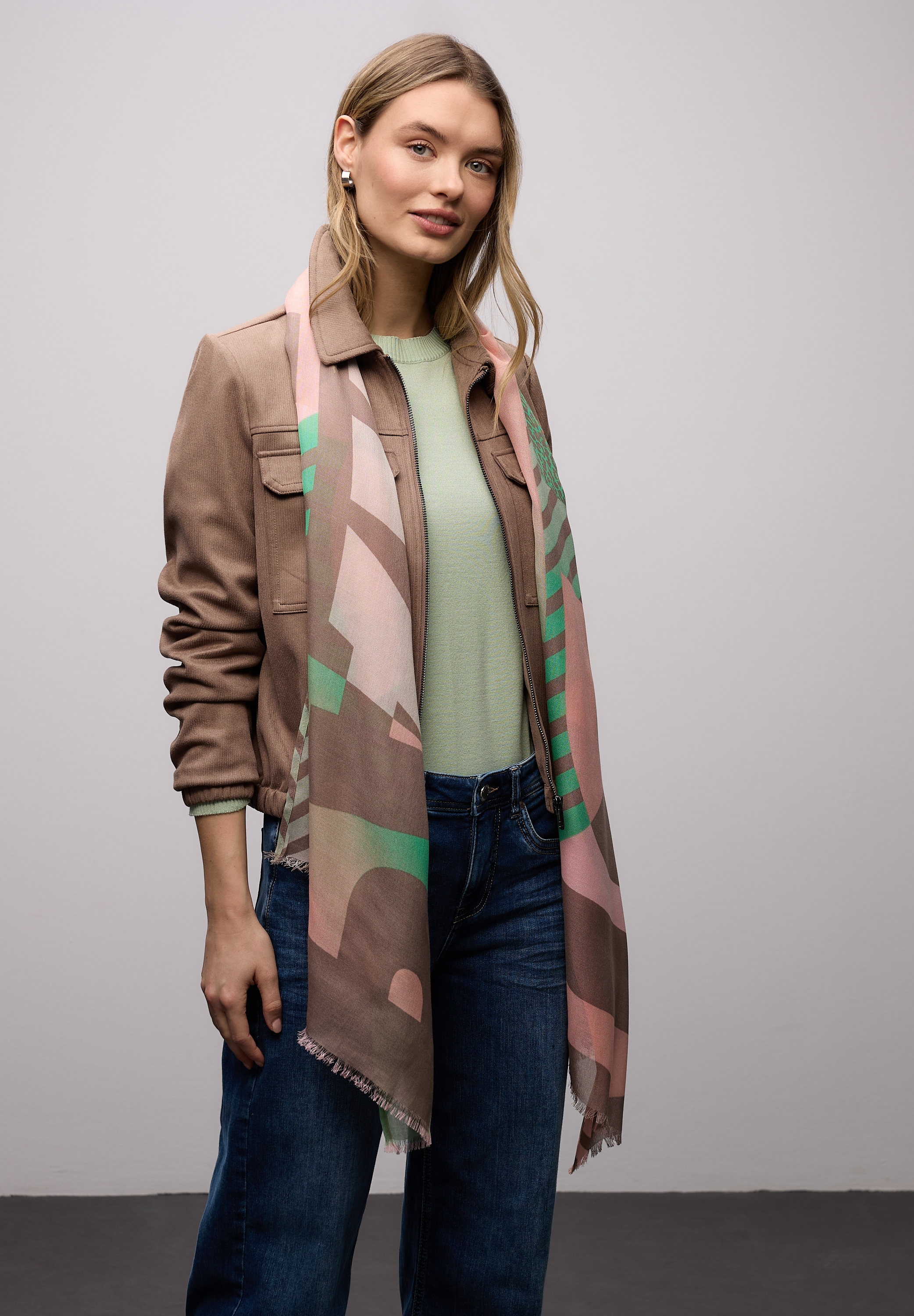 STREET ONE Schal mit grafischem Muster günstig online kaufen