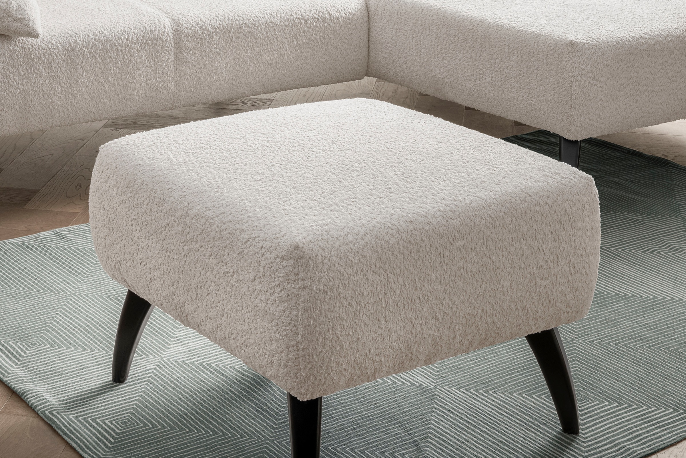 Home affaire Polsterhocker "Colori" Holzfußfarbe wählbar, verschiedene Stof günstig online kaufen