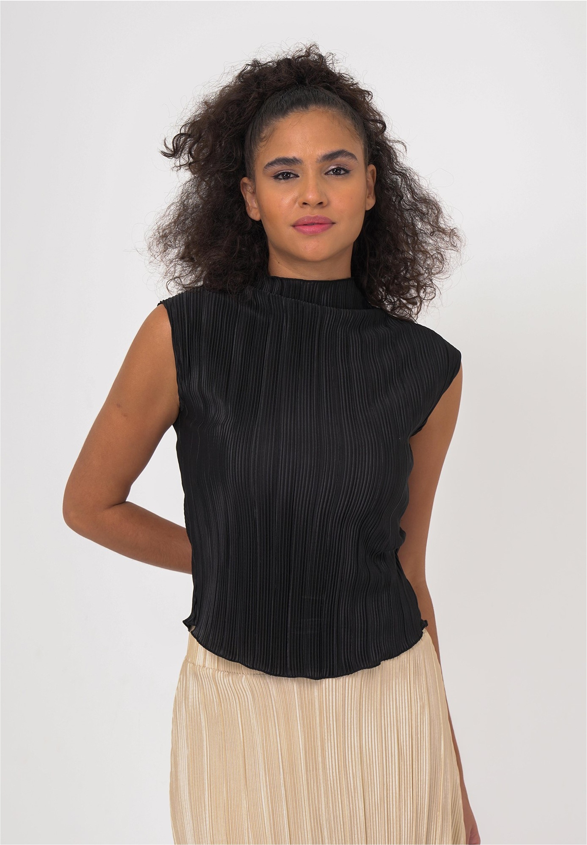 freshlions Klassische Bluse "Loreen" 1 Stk. tlg. aus recyceltem Polyester günstig online kaufen