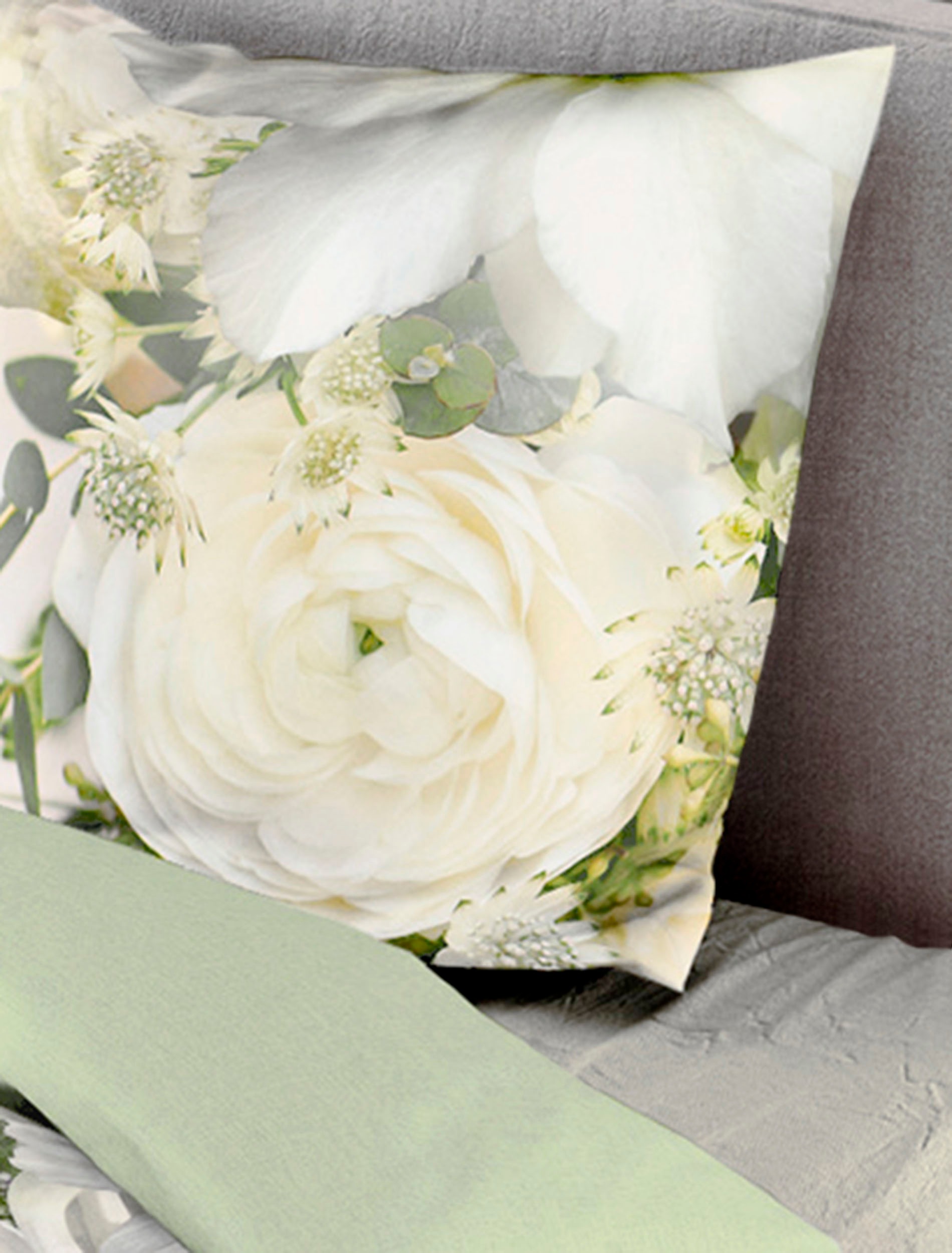 Thumbnail - BIERBAUM Wendebettwäsche "Green Flower" 2 Stk. Mako-Satin, 100 % Baumwolle, mit floralem Muster, pflegeleicht