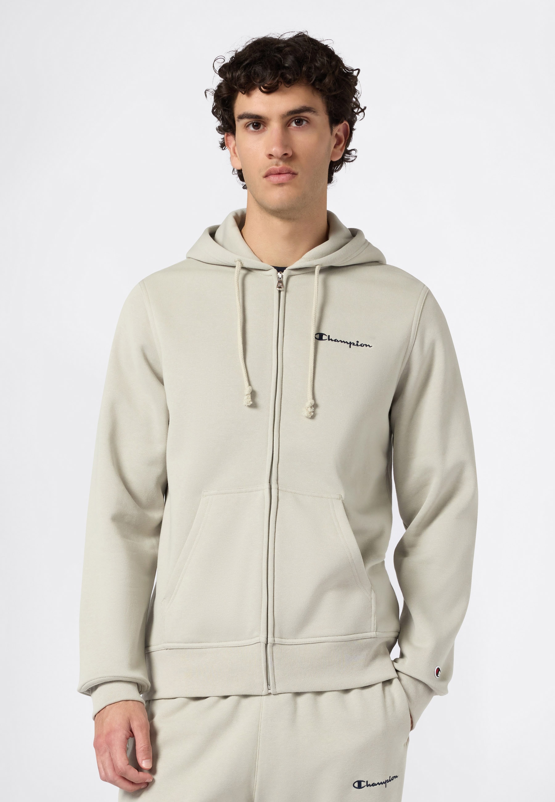 Champion Kapuzensweatjacke aus Baumwolle und Polyester, erhältlich in den Größen S bis XXL