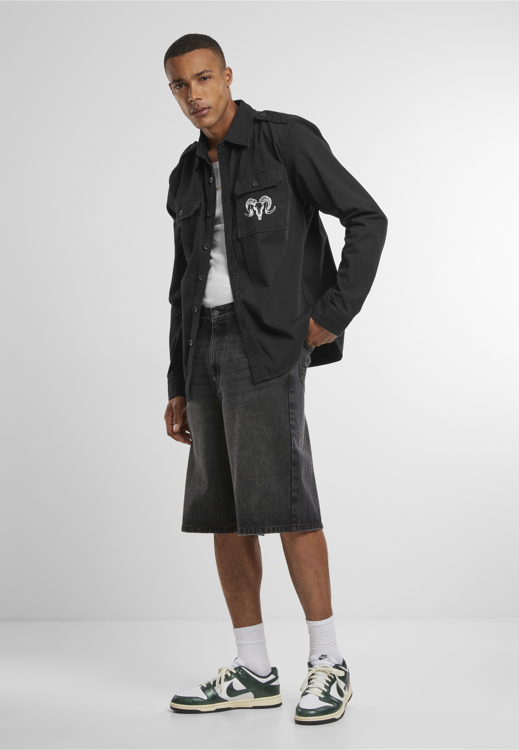 MisterTee Kurzarmshirt »MisterTee Capricorn Skull Shirt Longsleeve« 1 Stk.