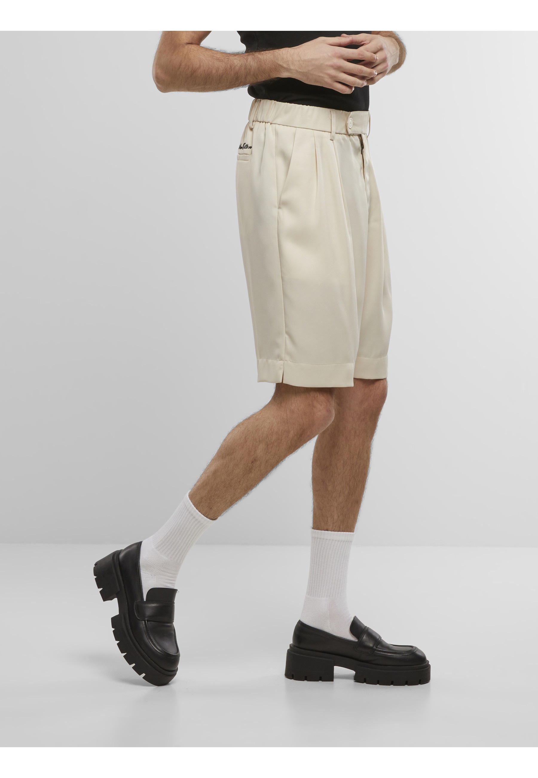 Another Cotton Lab Chinoshorts »Another Cotton Lab Double Pleated Shorts«