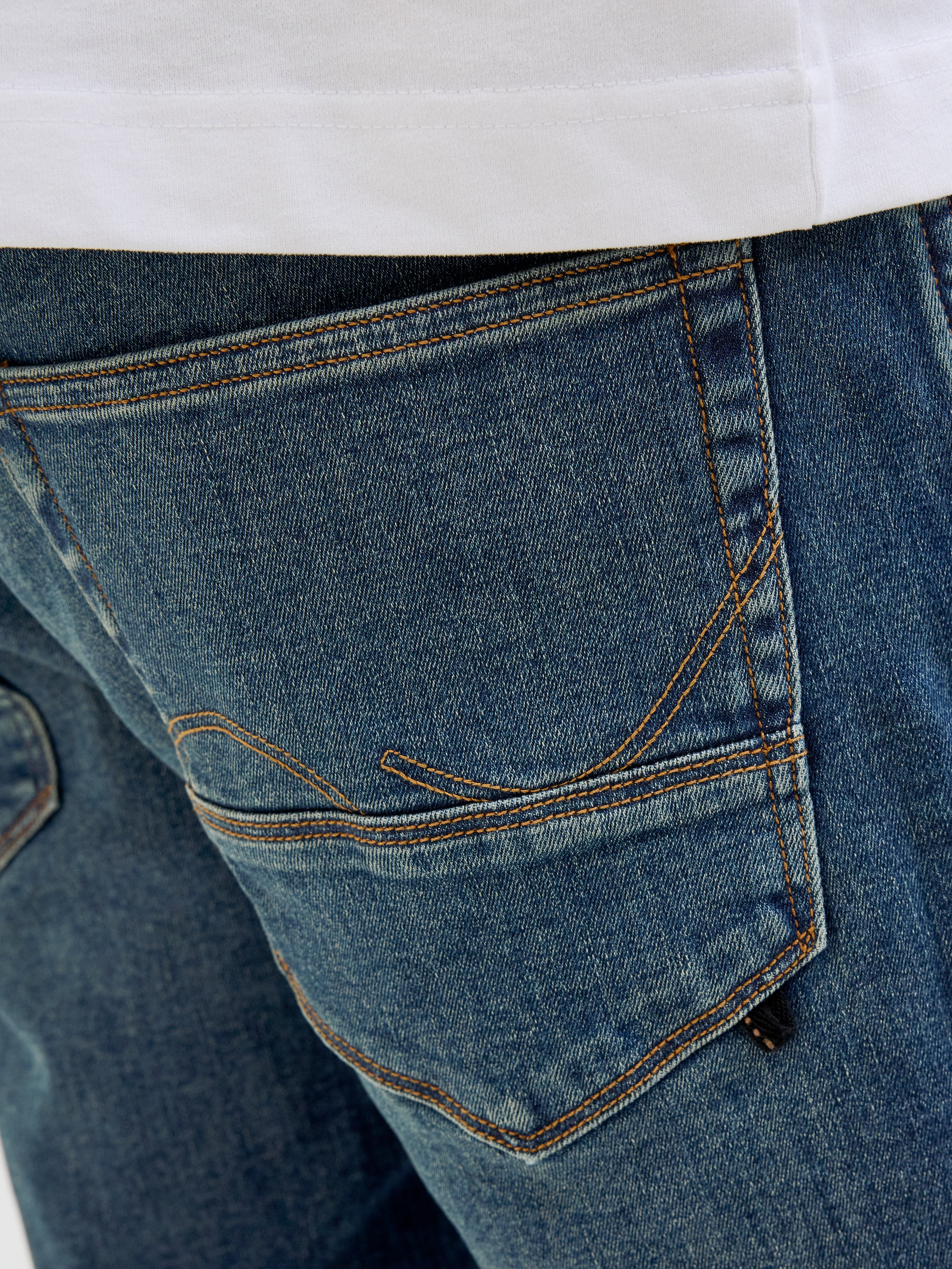 Jack & Jones Shorts »JJIRICK JJFOX SHORTS CB 310 SN«, im Four-Pocket Style