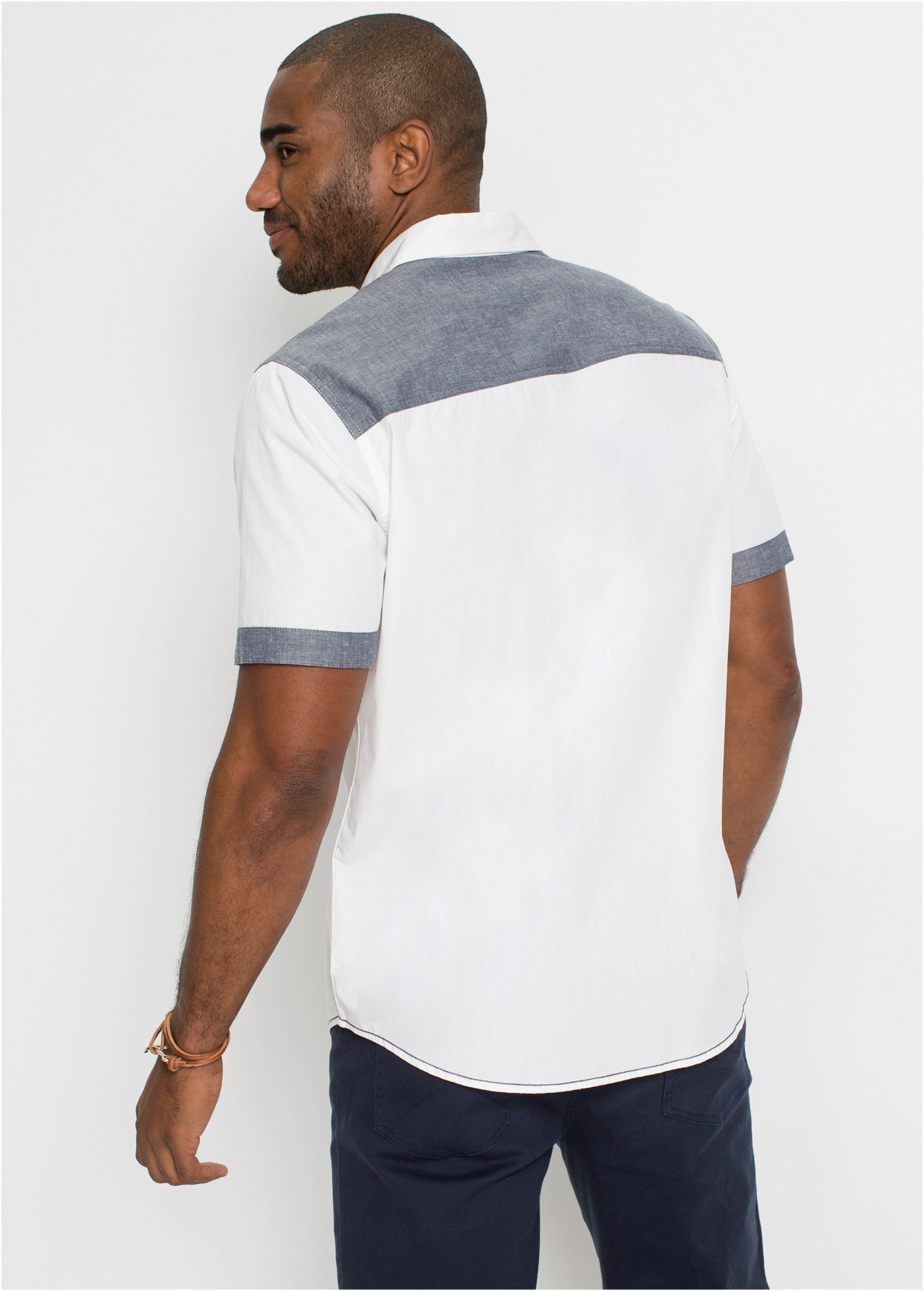 bonprix Kurzarmhemd 1 mit kurzem Arm, aus Baumwolle, mit zwei Pattentaschen günstig online kaufen