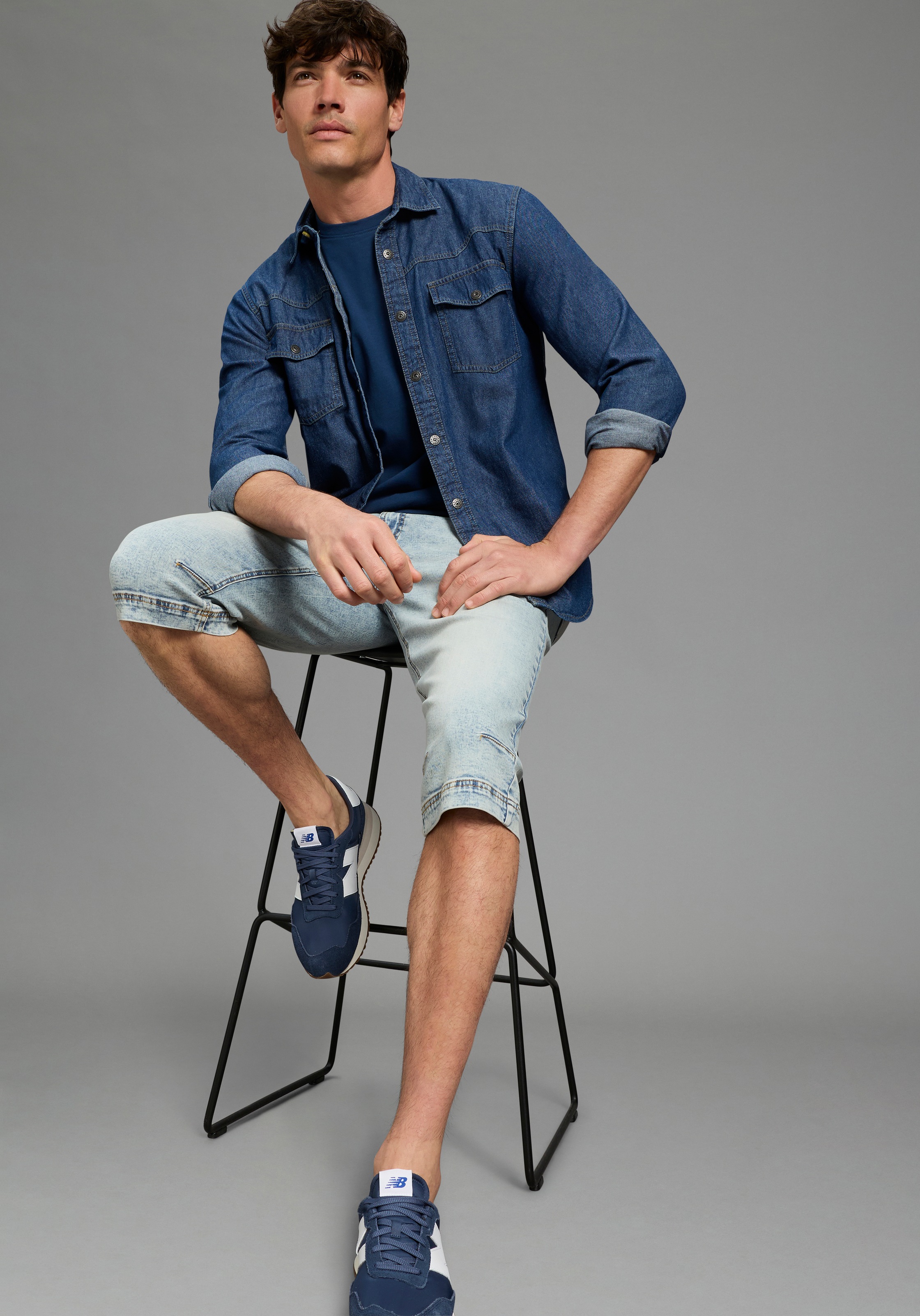 Bruno Banani Jeansbermudas »Hutch-Bermuda« Straight-Fit, normale Leibhöhe, aus elastischem Denim-Material