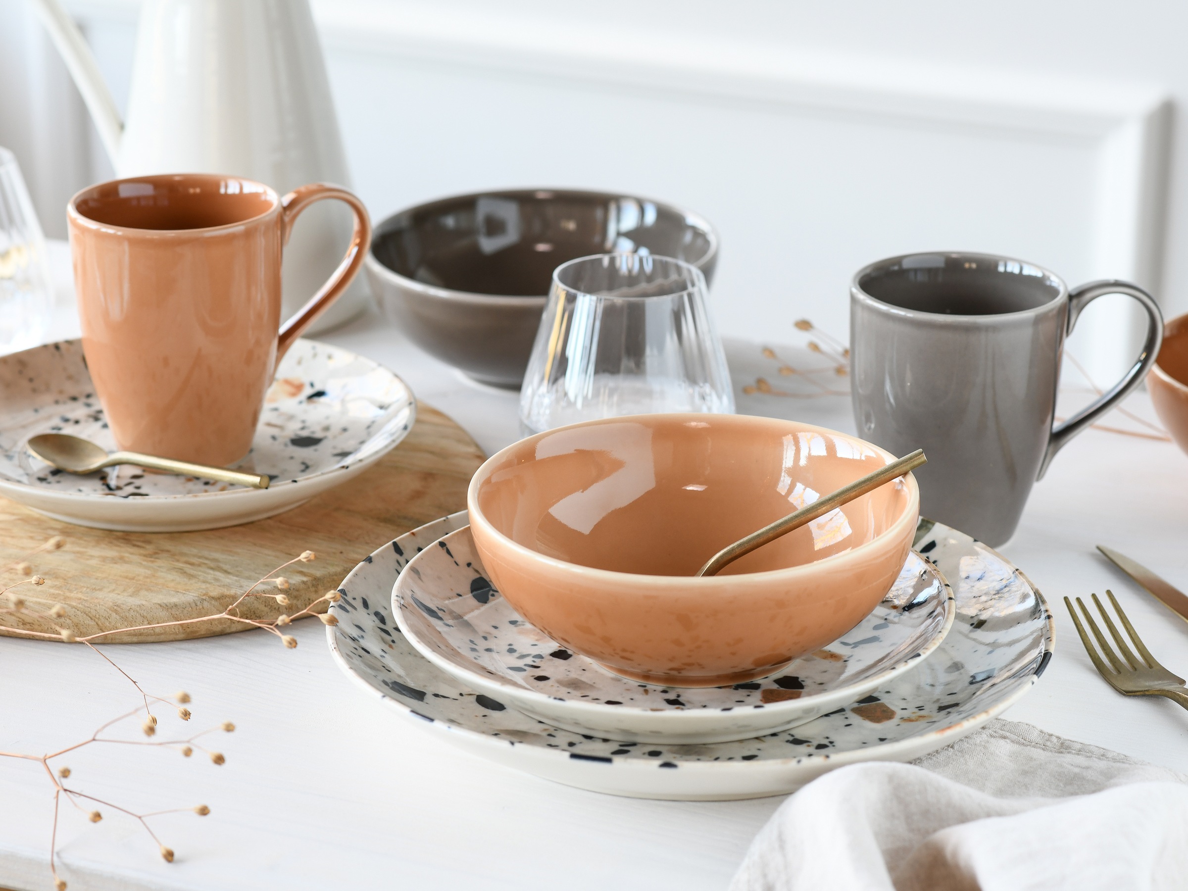 Thumbnail - CreaTable Kombiservice "Terrazzo Mix, Service 16-tlg." Unregelmäßige Steine, Steinoptik