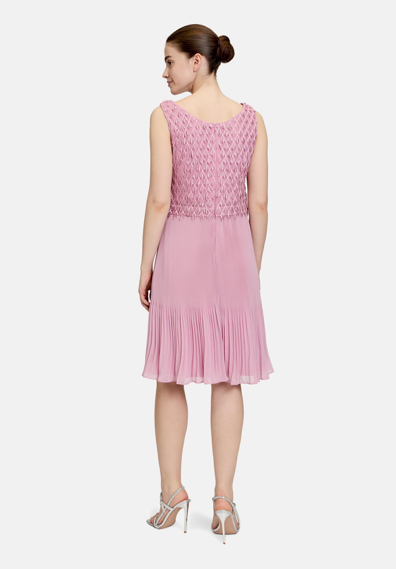 Vera Mont Cocktailkleid »Damen mit Plissee« Ohne Tasche Fransen