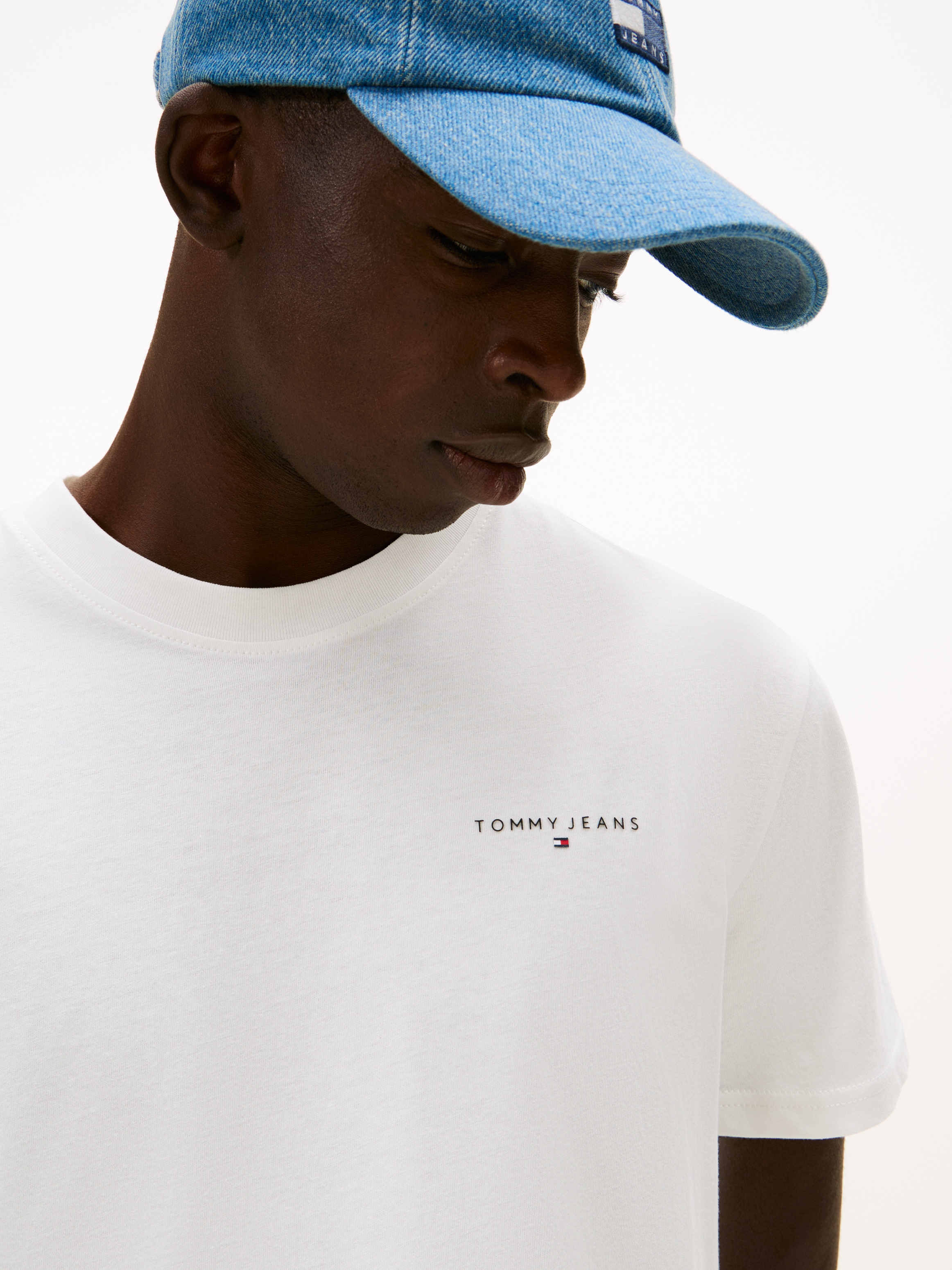 Tommy Jeans T-Shirt »TJM SLIM FIT LINEAR 2PACK« Packung, 2 Stk. Rundhals, Jersey