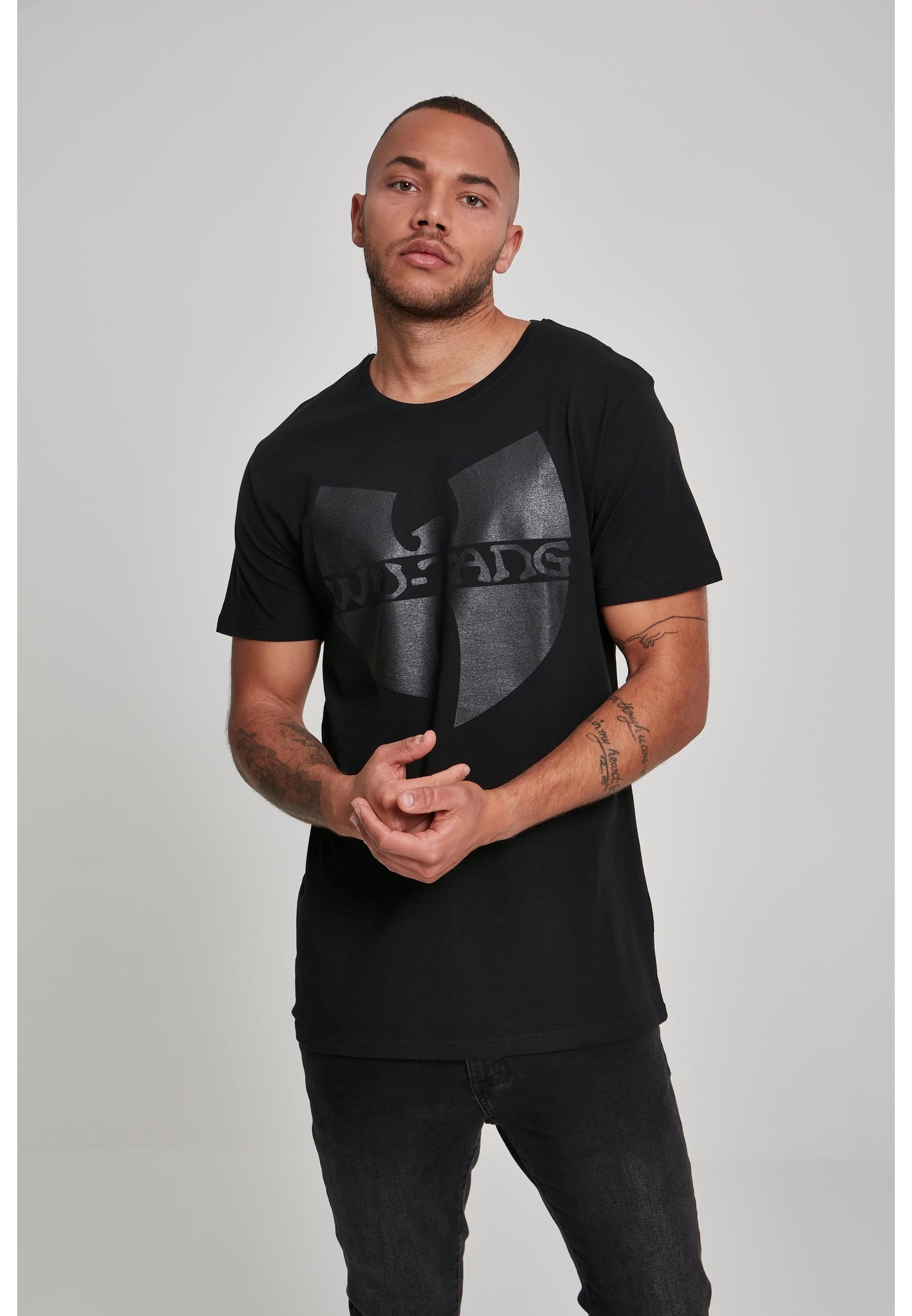 MisterTee T-Shirt »MisterTee Herren Wu-Wear Black Logo T-Shirt«, (1 tlg.)