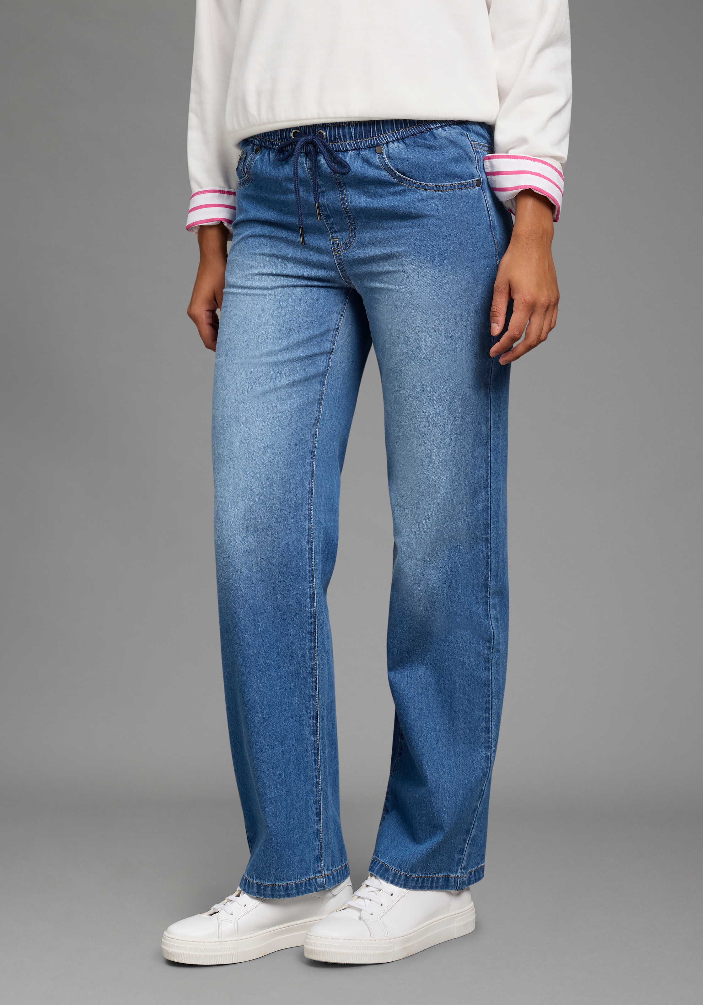 Arizona Relax-fit-Jeans "mit Schnürung" mit geradem Bein, unifarben